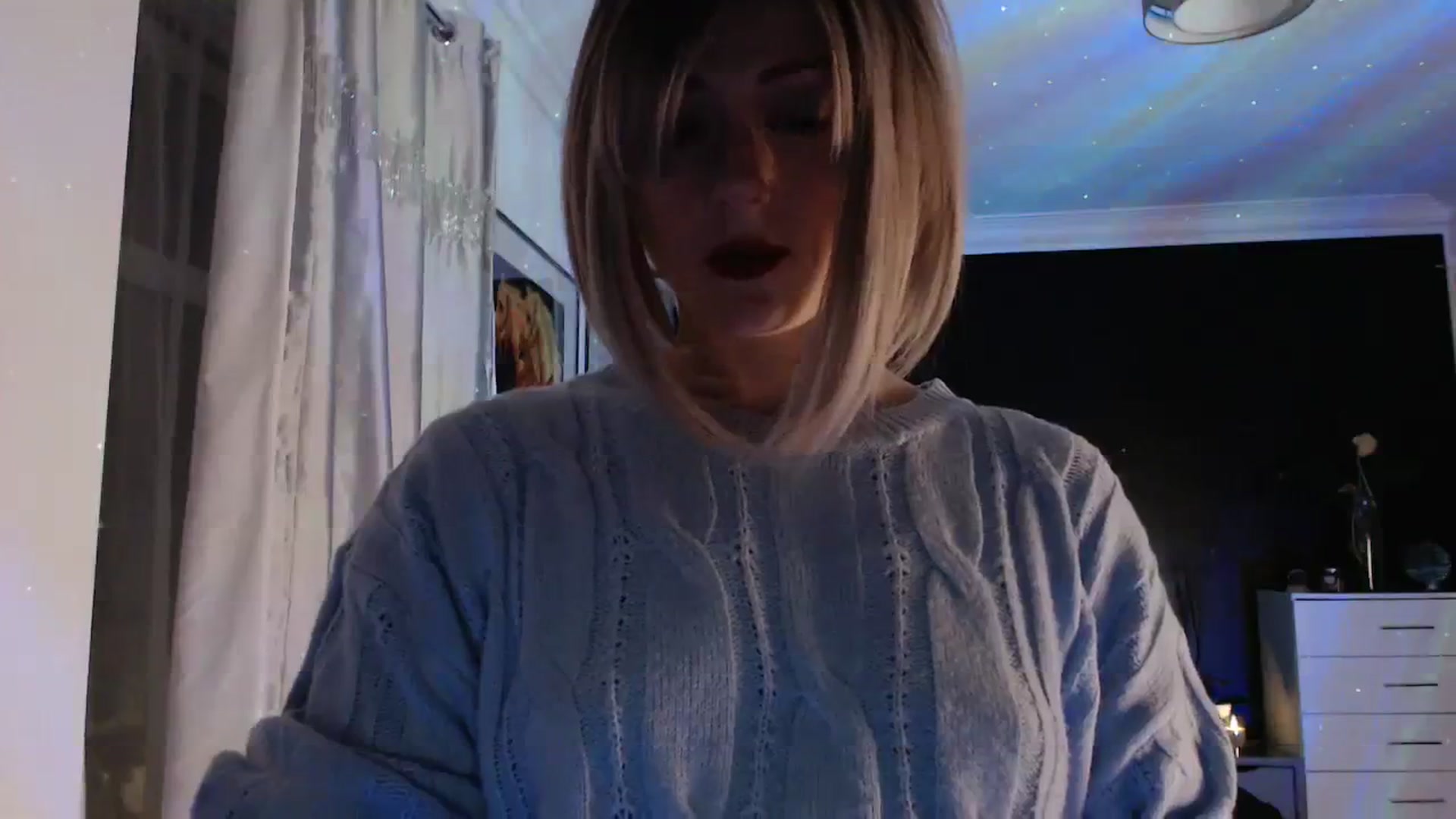 Gallery image thumbnail from LadyCandour's myfreecams stream on, 03/13/2024, 19:54 image 14 of 20