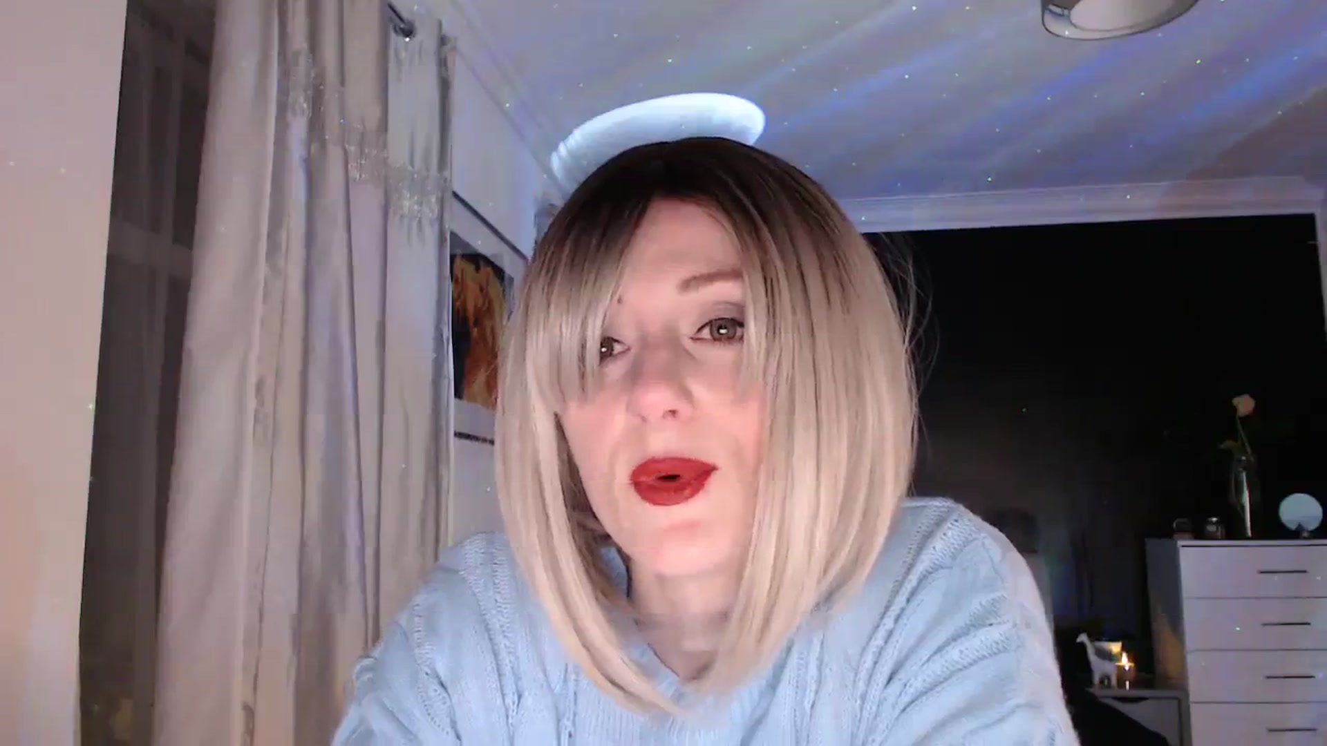 Gallery image thumbnail from LadyCandour's myfreecams stream on, 03/13/2024, 19:54 image 18 of 20