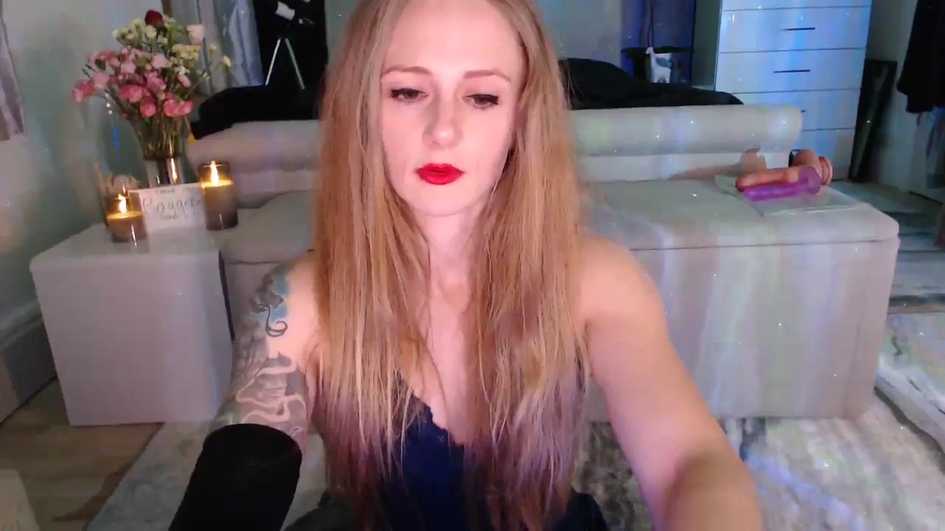 Gallery image thumbnail from LadyCandour's myfreecams stream on, 03/18/2024, 22:31 image 20 of 20