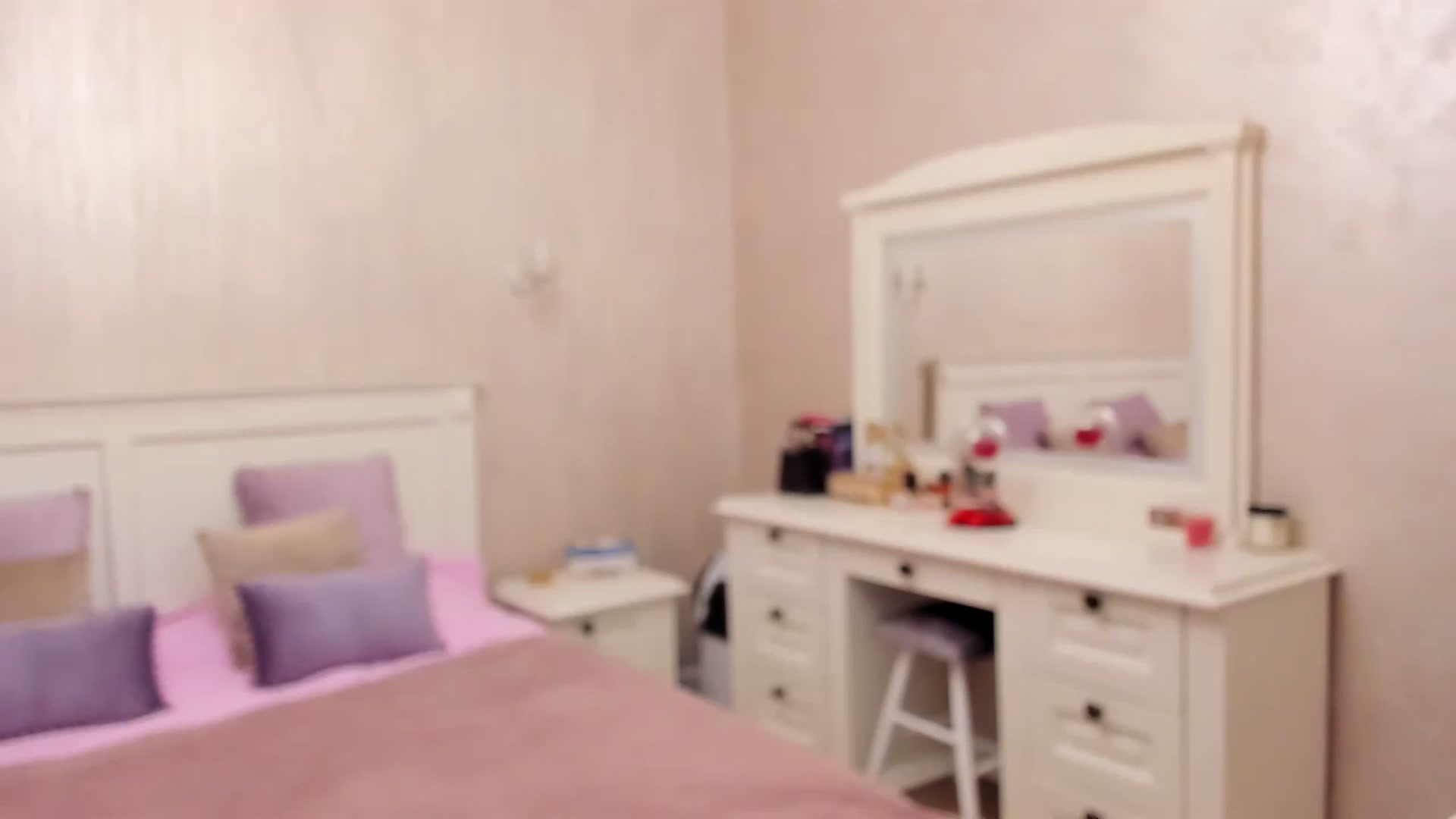 Gallery image thumbnail from LadyDesire's myfreecams stream on, 02/26/2025, 22:17 image 10 of 20