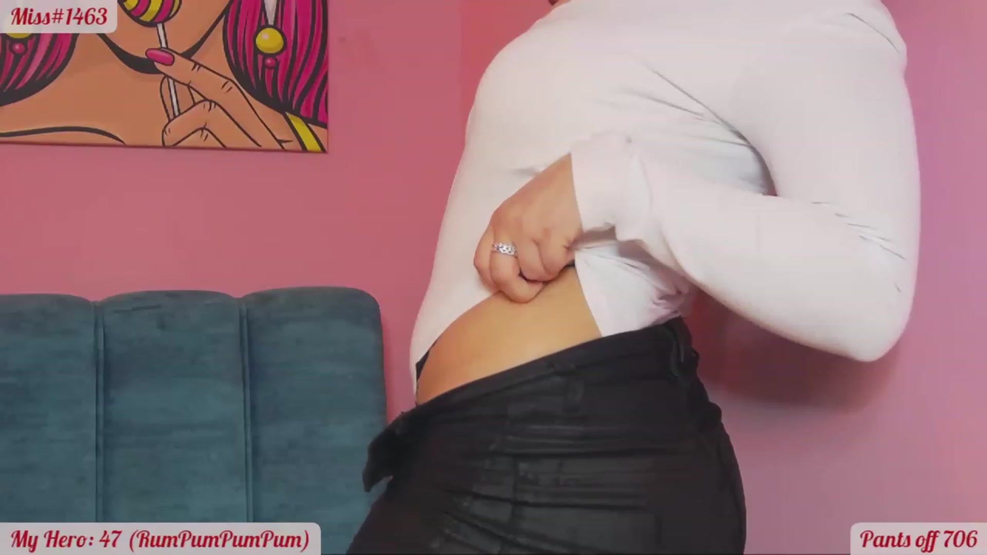 Gallery image thumbnail from LadyDoll_'s myfreecams stream on, 11/27/2022, 23:28 image 17 of 20
