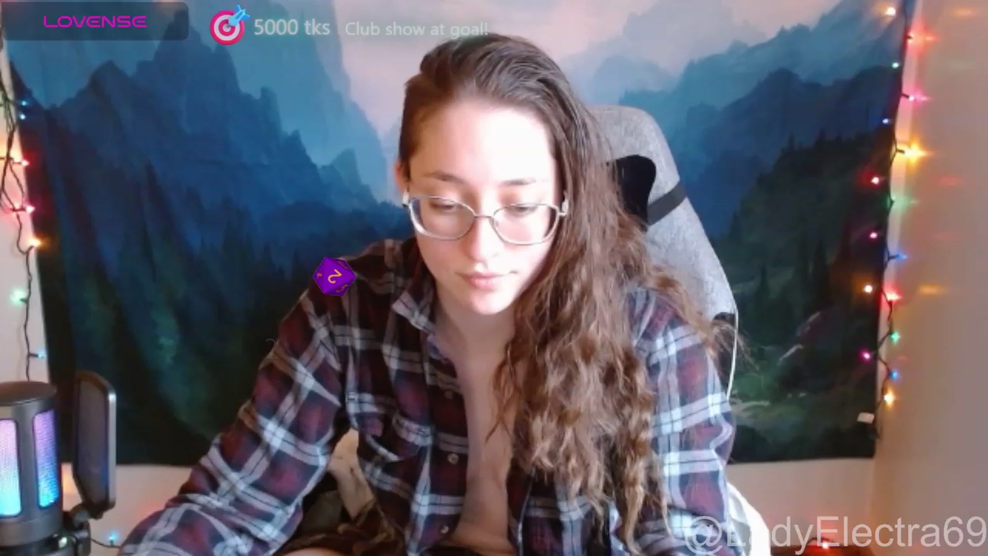 Gallery image thumbnail from LadyElectra69's myfreecams stream on, 12/02/2023, 17:25 image 17 of 20