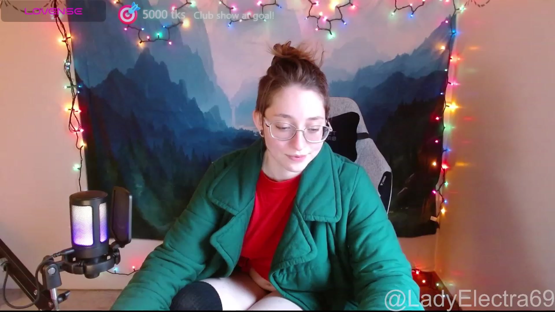 Gallery image thumbnail from LadyElectra69's myfreecams stream on, 12/09/2023, 16:57 image 1 of 20