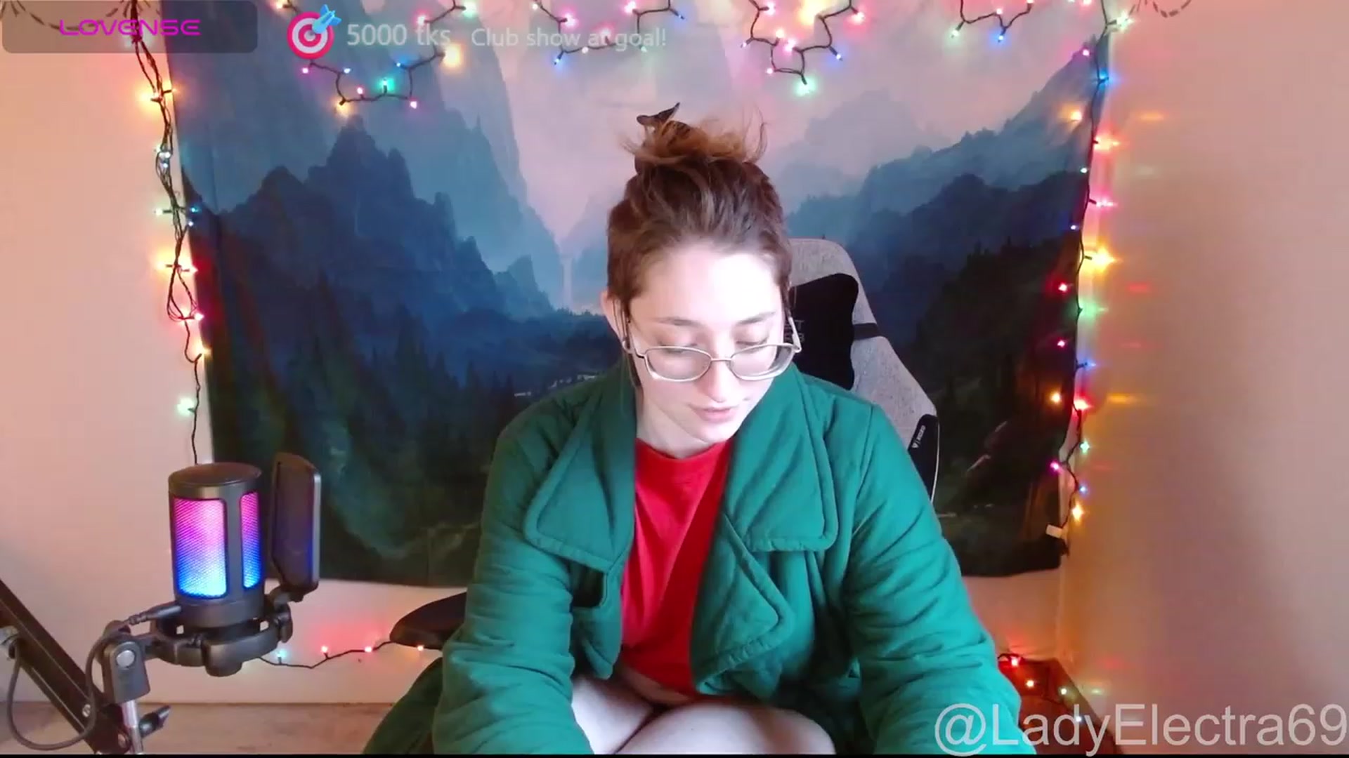 Gallery image thumbnail from LadyElectra69's myfreecams stream on, 12/09/2023, 16:57 image 3 of 20