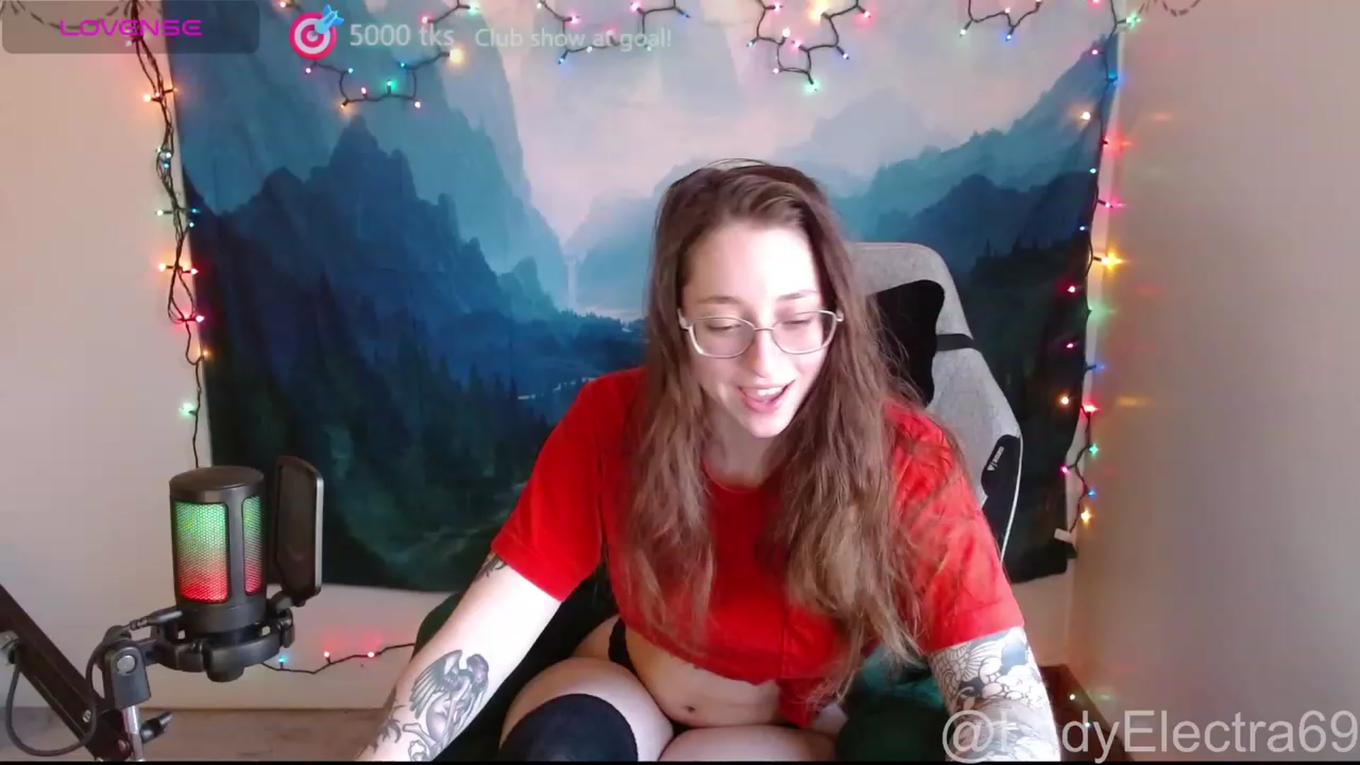 Gallery image thumbnail from LadyElectra69's myfreecams stream on, 12/09/2023, 17:44 image 10 of 20
