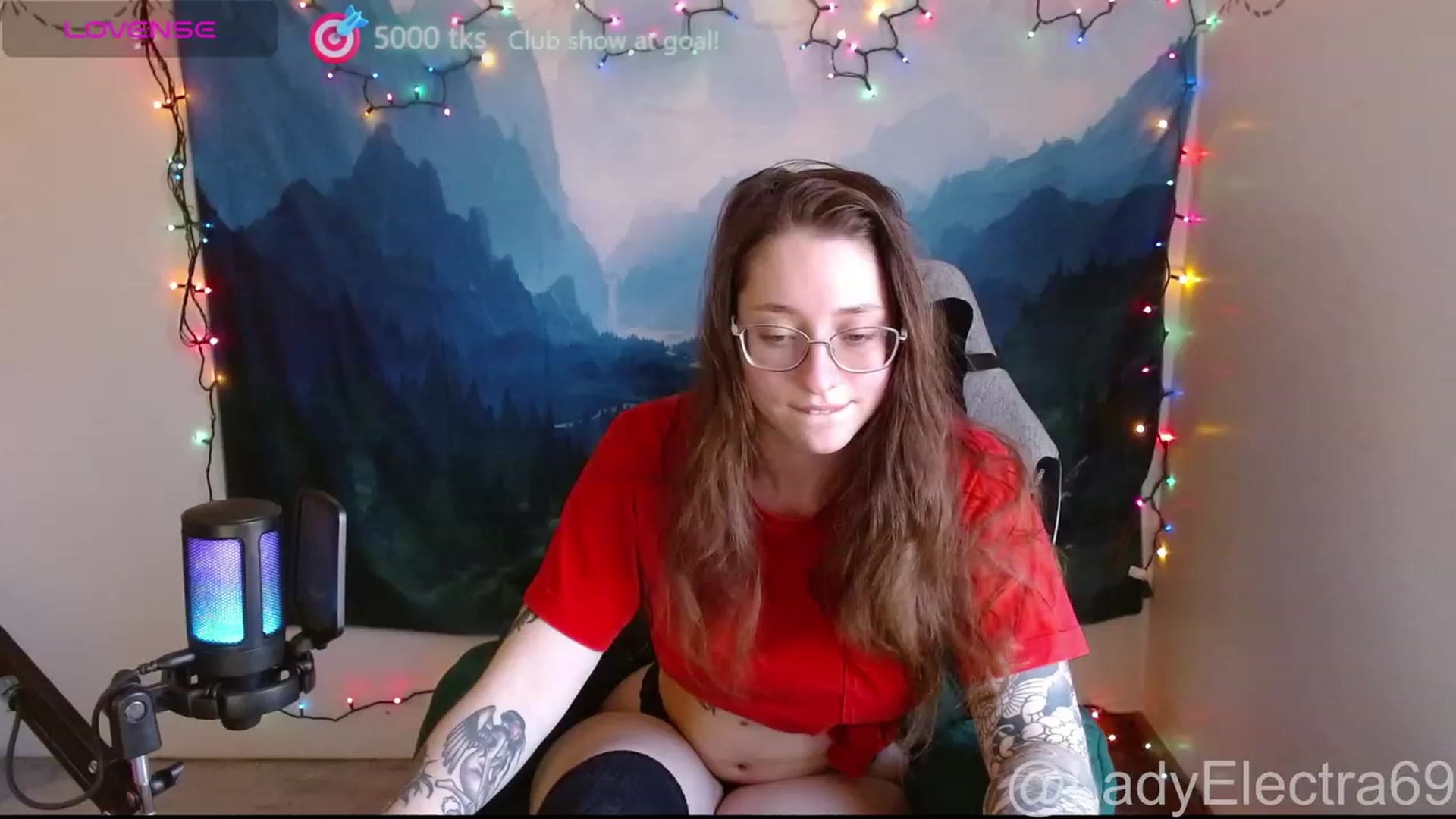 Gallery image thumbnail from LadyElectra69's myfreecams stream on, 12/09/2023, 17:44 image 5 of 20