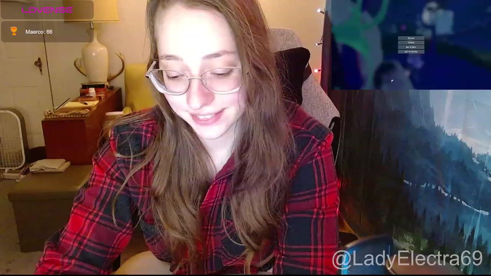 Gallery image thumbnail from LadyElectra69's myfreecams stream on, 01/04/2024, 24:40 image 3 of 20