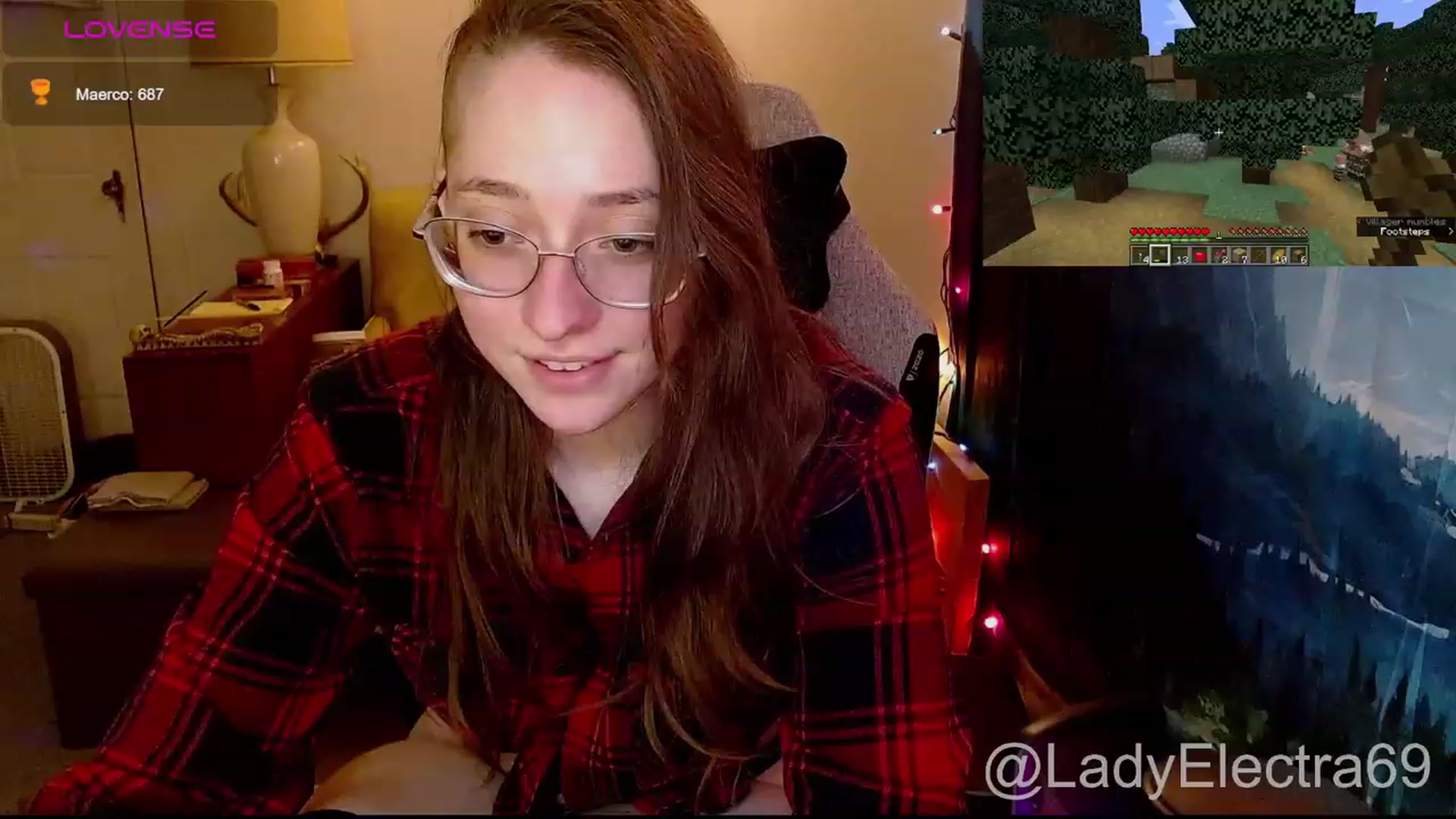 Gallery image thumbnail from LadyElectra69's myfreecams stream on, 01/04/2024, 02:19 image 4 of 20