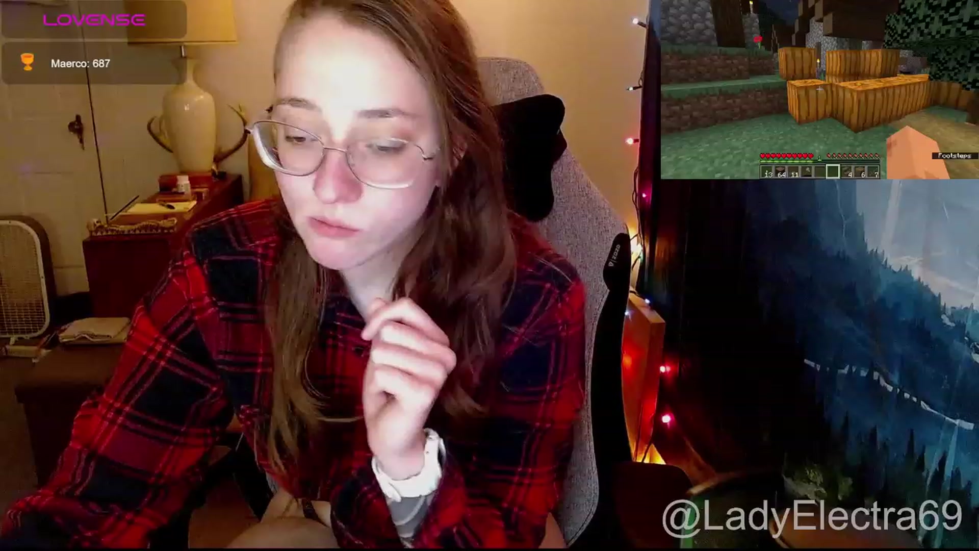 Gallery image thumbnail from LadyElectra69's myfreecams stream on, 01/04/2024, 02:19 image 10 of 20