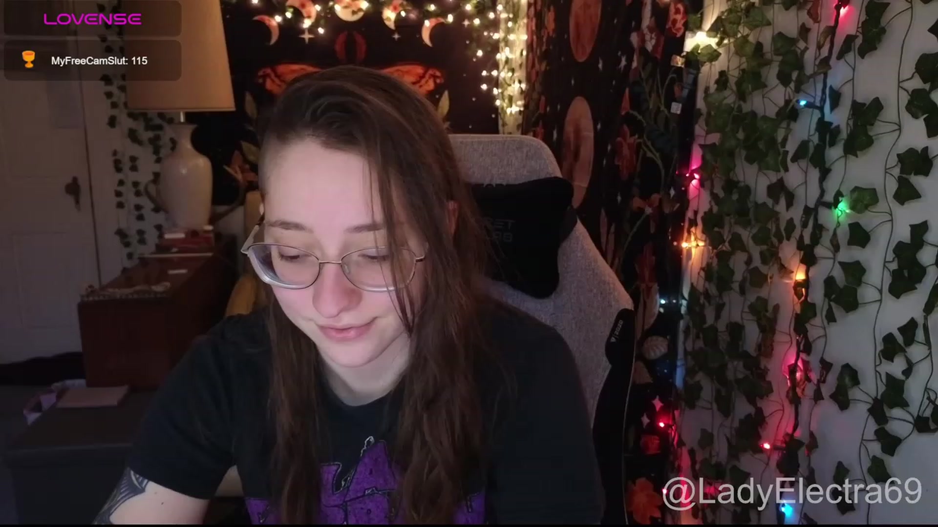Gallery image thumbnail from LadyElectra69's myfreecams stream on, 01/09/2024, 19:08 image 7 of 20