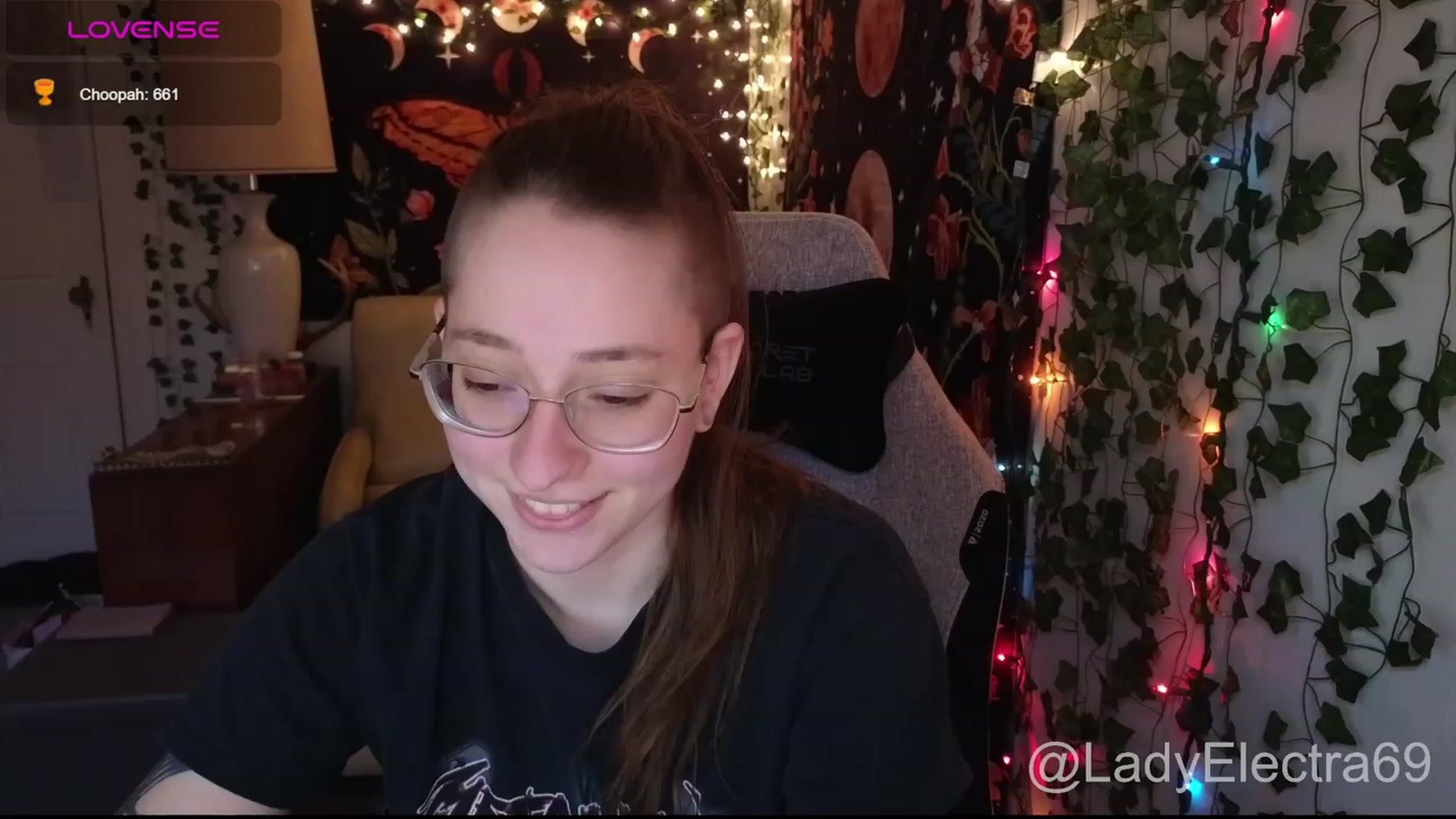 Gallery image thumbnail from LadyElectra69's myfreecams stream on, 01/10/2024, 20:23 image 20 of 20