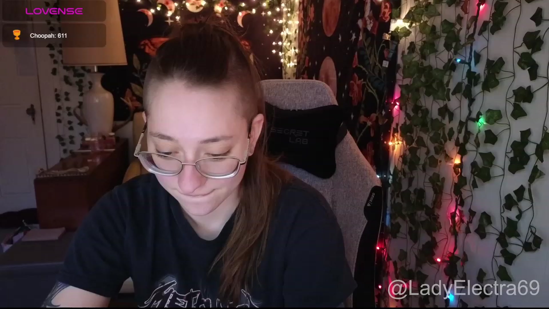 Gallery image thumbnail from LadyElectra69's myfreecams stream on, 01/10/2024, 20:23 image 18 of 20