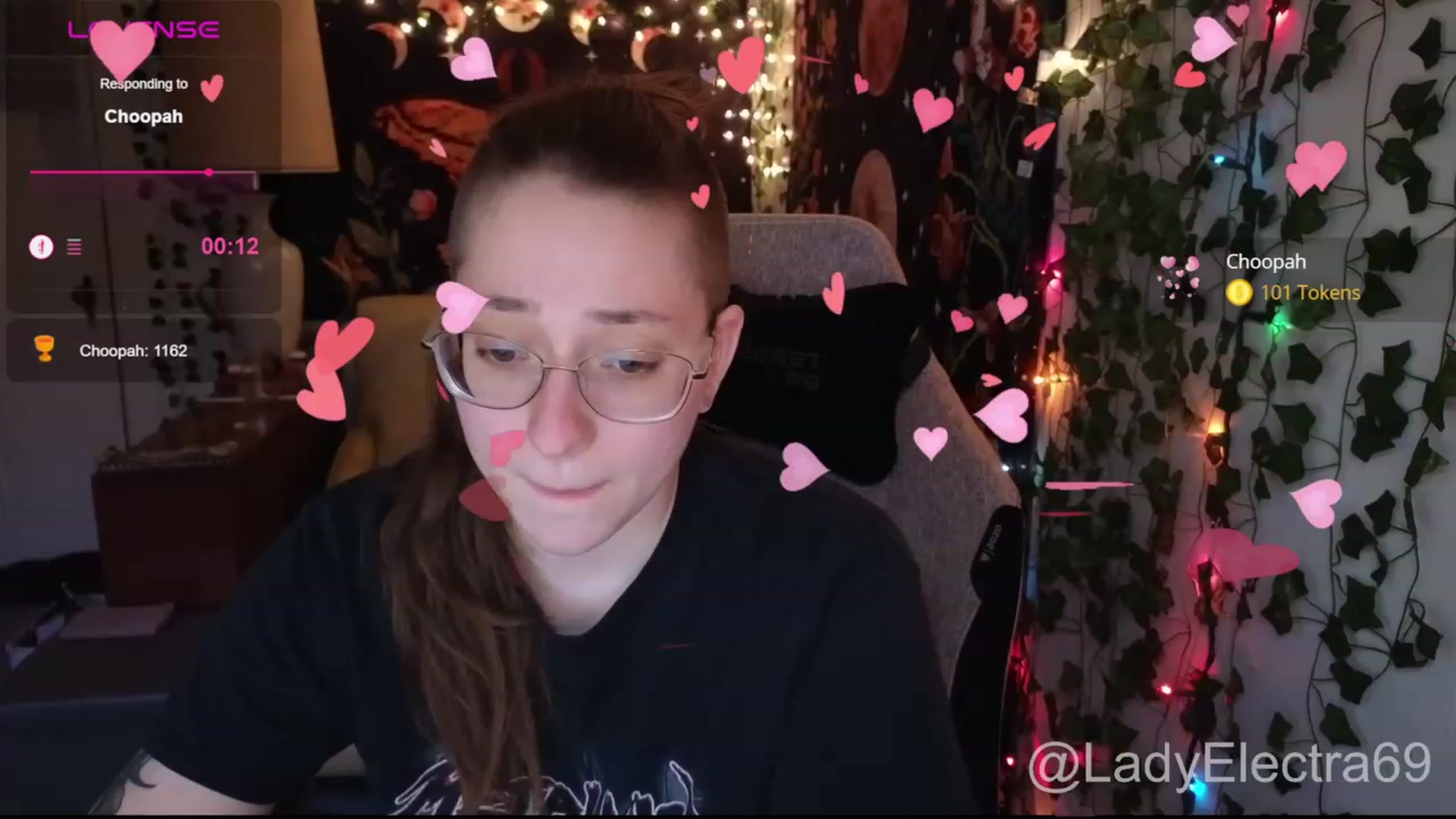 Gallery image thumbnail from LadyElectra69's myfreecams stream on, 01/10/2024, 21:05 image 9 of 20
