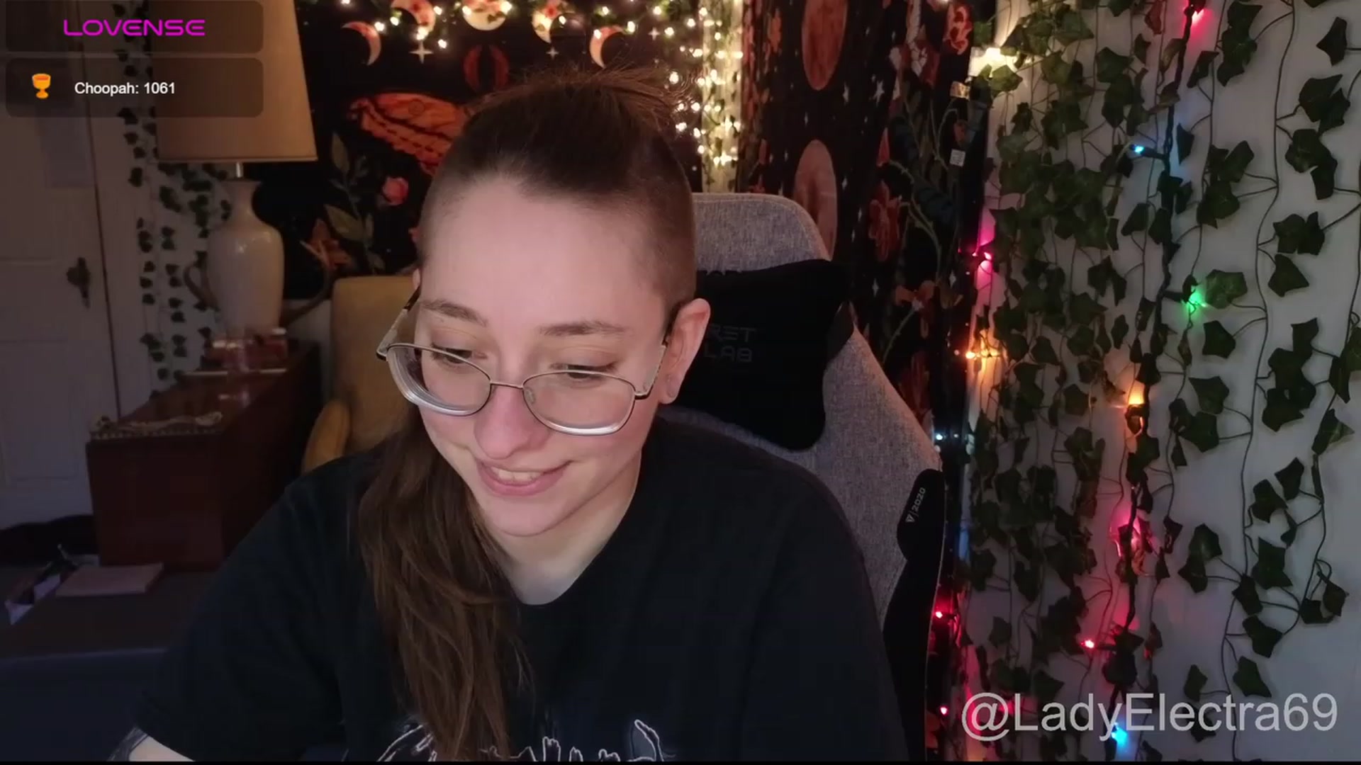 Gallery image thumbnail from LadyElectra69's myfreecams stream on, 01/10/2024, 21:05 image 7 of 20