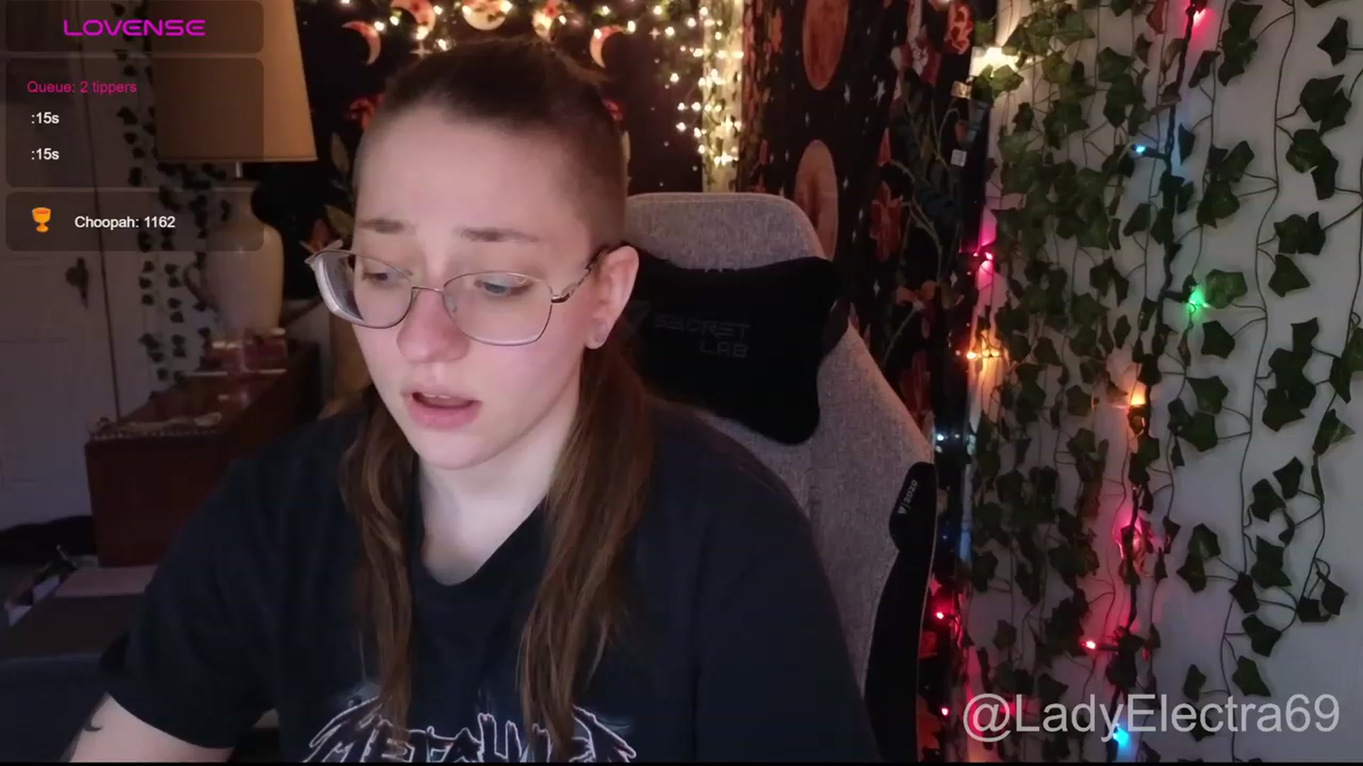 Gallery image thumbnail from LadyElectra69's myfreecams stream on, 01/10/2024, 21:05 image 13 of 20