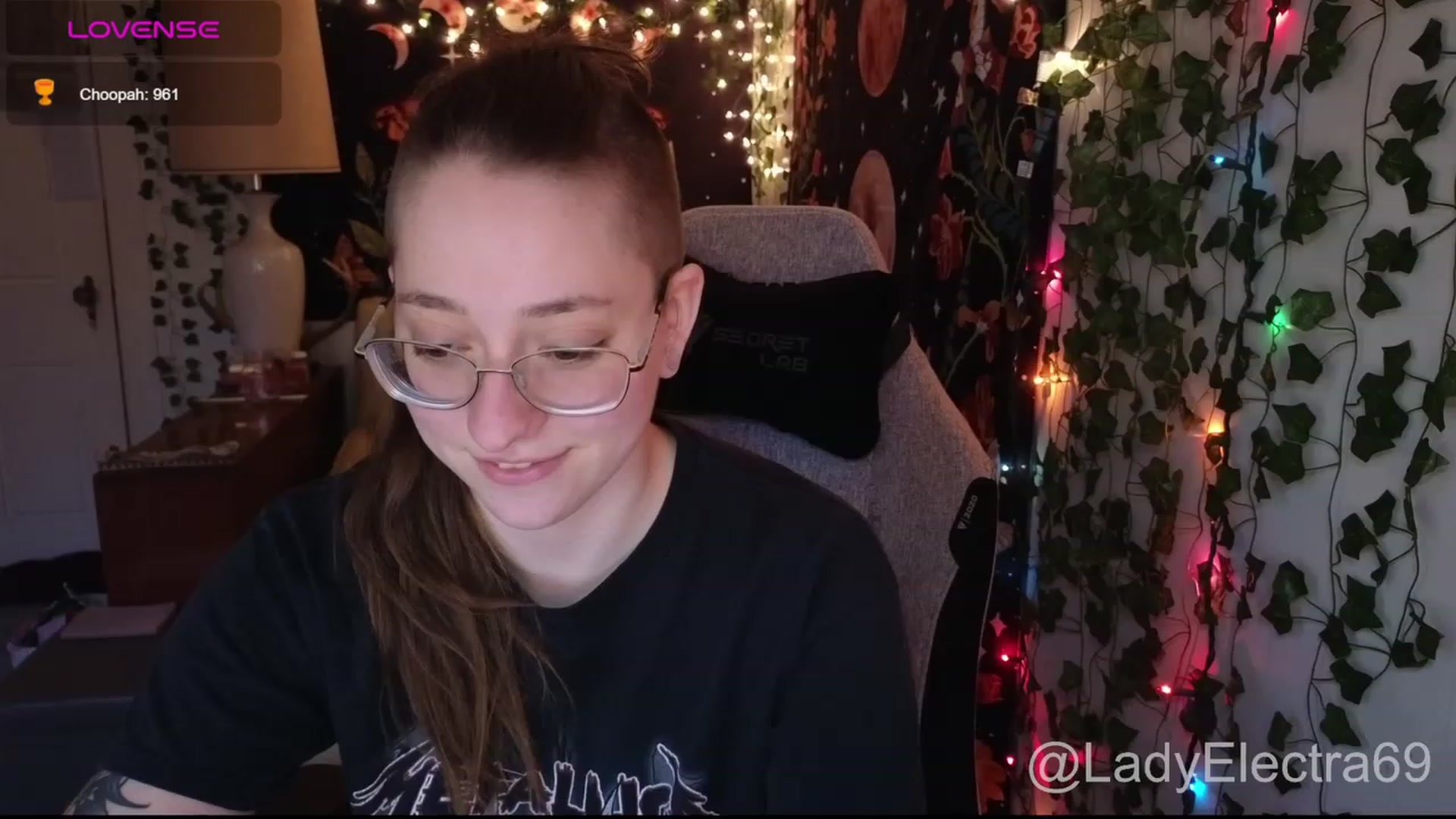 Gallery image thumbnail from LadyElectra69's myfreecams stream on, 01/10/2024, 21:05 image 5 of 20