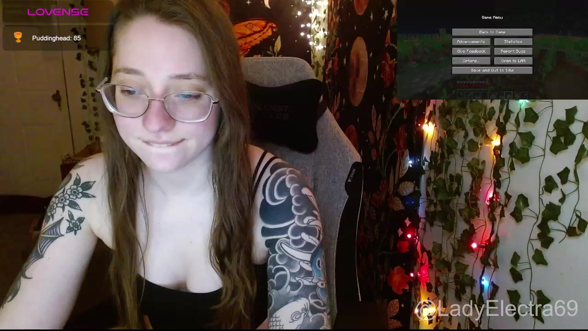 Gallery image thumbnail from LadyElectra69's myfreecams stream on, 01/22/2024, 04:03 image 12 of 20