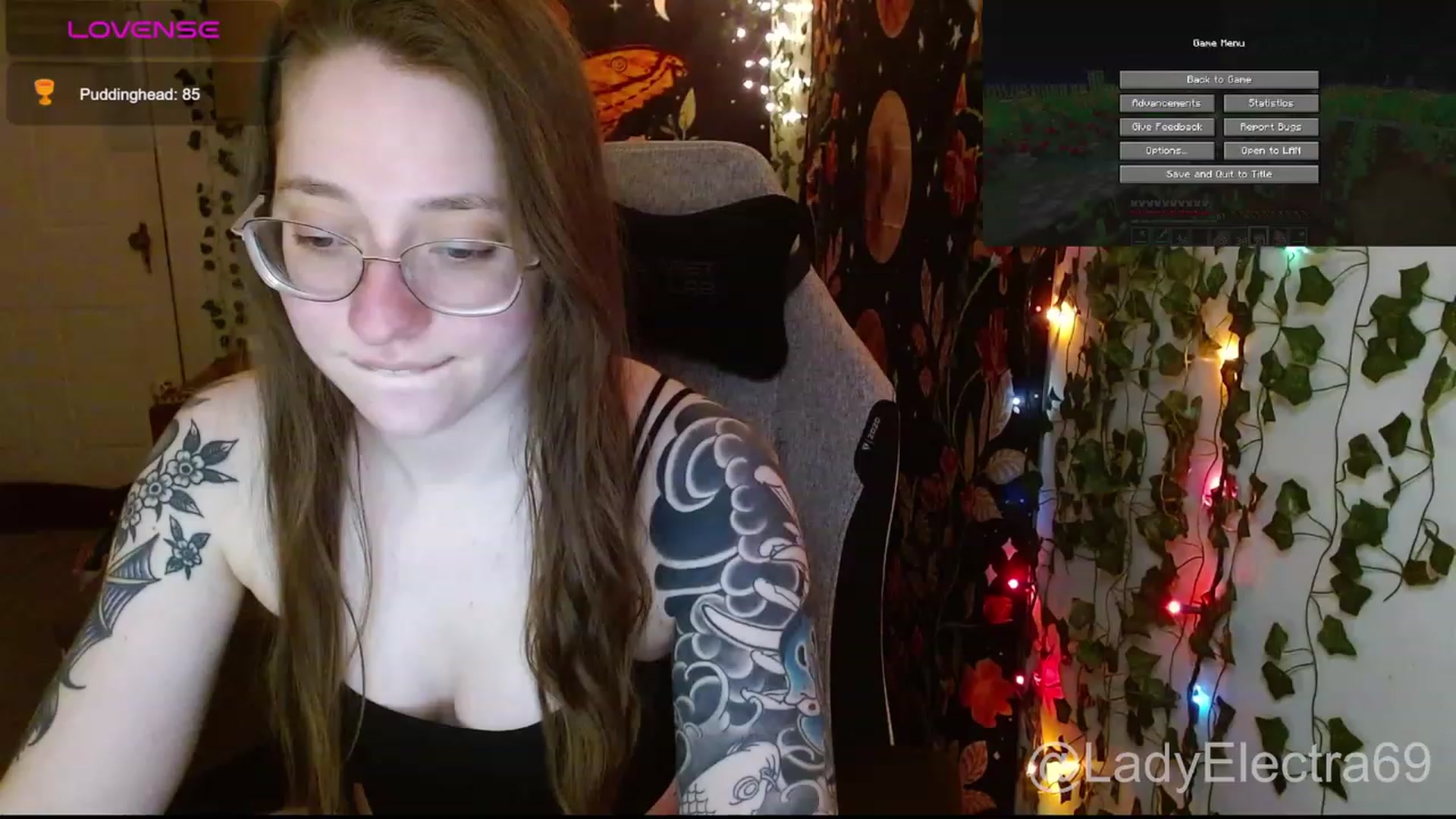 Gallery image thumbnail from LadyElectra69's myfreecams stream on, 01/22/2024, 04:03 image 14 of 20