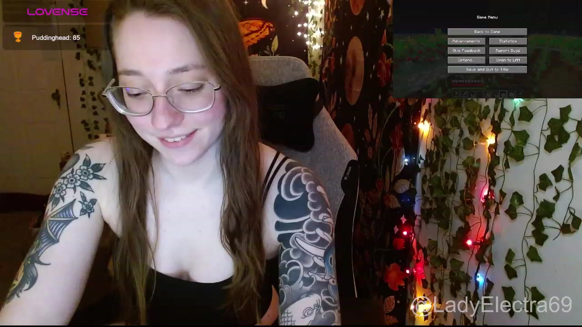 Gallery image thumbnail from LadyElectra69's myfreecams stream on, 01/22/2024, 04:03 image 11 of 20