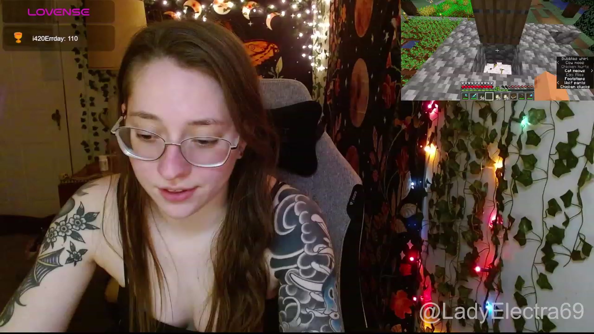 Gallery image thumbnail from LadyElectra69's myfreecams stream on, 01/22/2024, 05:35 image 8 of 20