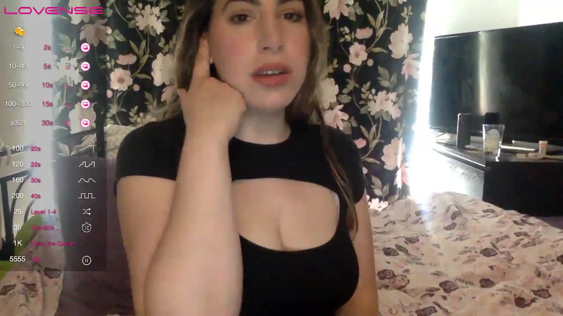 Gallery image thumbnail from LadyEmm's myfreecams stream on, 06/07/2023, 19:56 image 6 of 20
