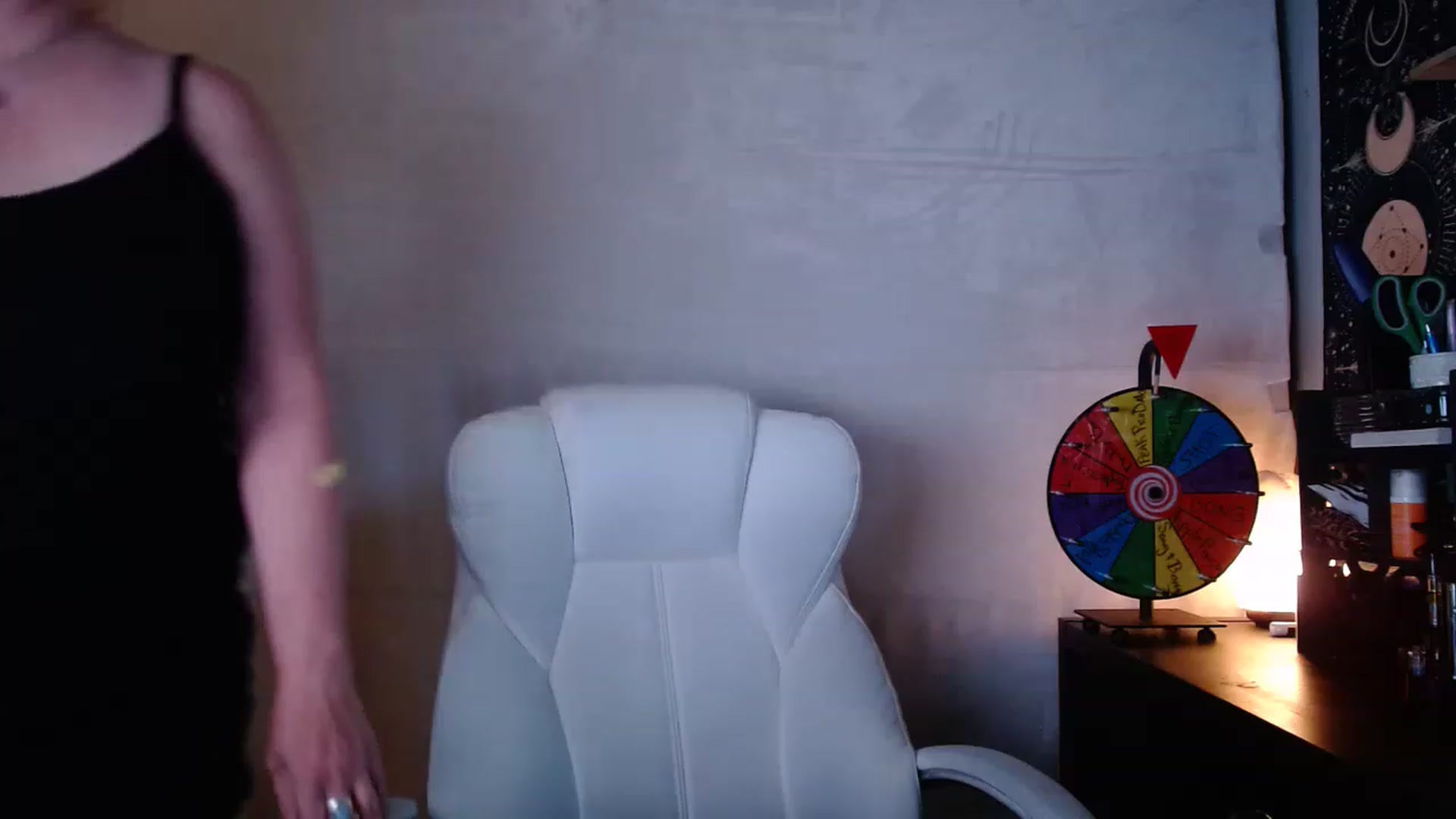Gallery image thumbnail from LadyHuntress's myfreecams stream on, 06/11/2023, 23:41 image 9 of 20
