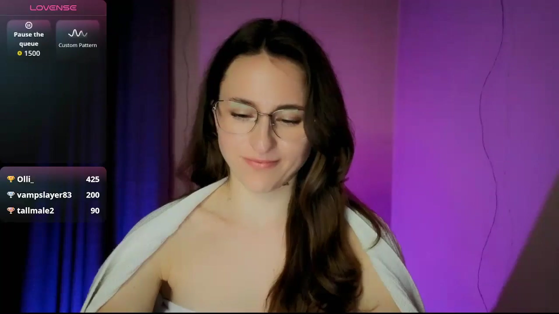 Gallery image thumbnail from LadyLailaa's myfreecams stream on, 04/17/2026, 03:04 image 2 of 20