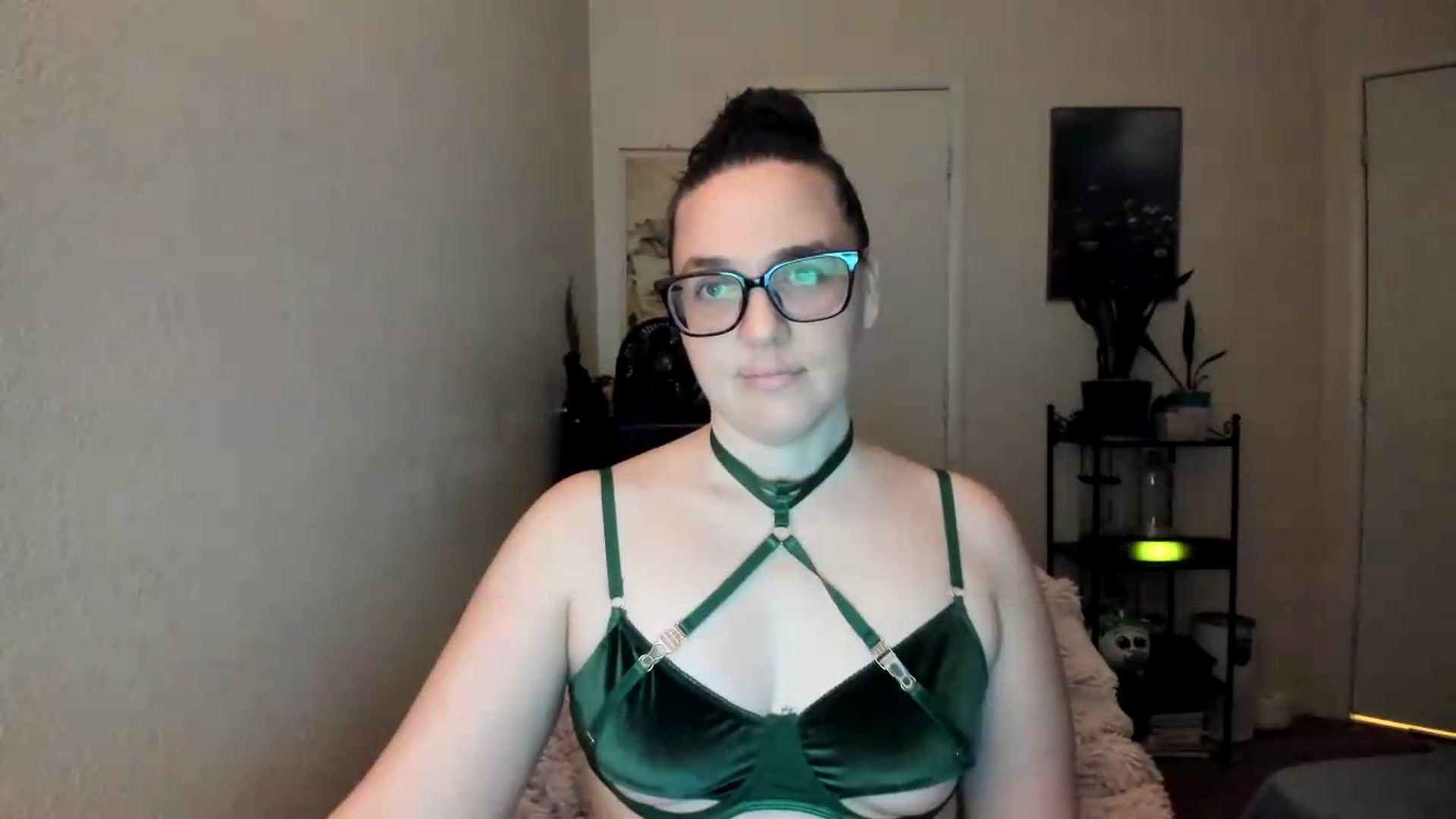 Gallery image thumbnail from LadyLeilah's myfreecams stream on, 08/26/2026, 08:38 image 13 of 20