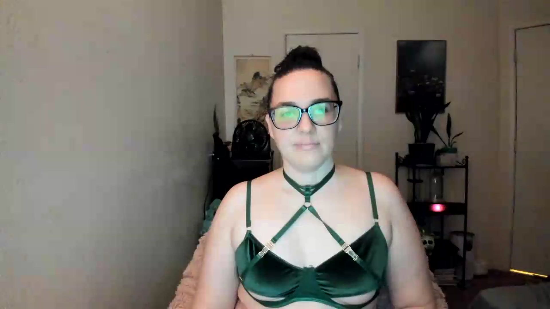 Gallery image thumbnail from LadyLeilah's myfreecams stream on, 08/26/2026, 08:38 image 7 of 20