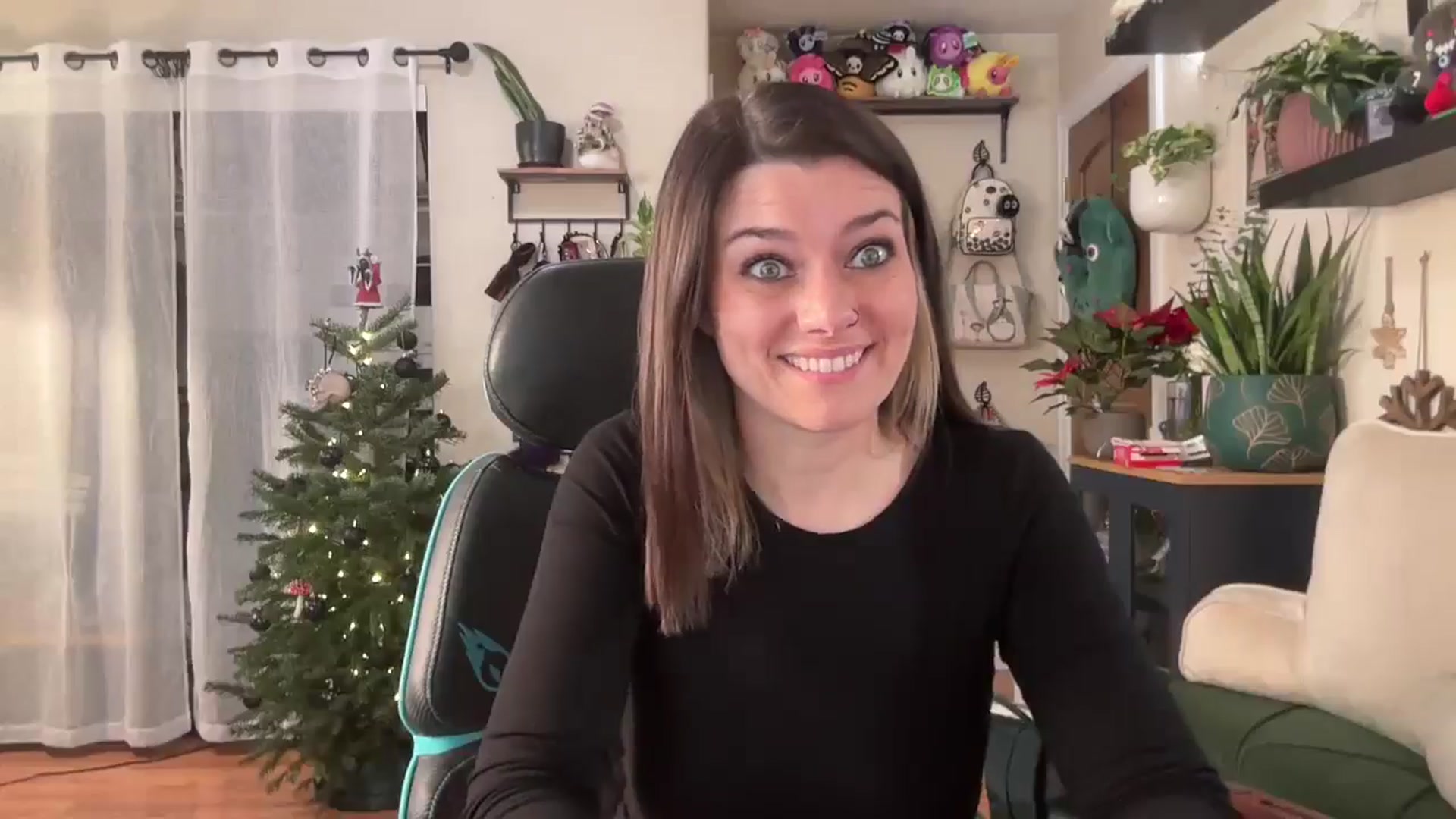 Gallery image thumbnail from LadyLena1's myfreecams stream on, 12/15/2024, 19:25 image 4 of 20