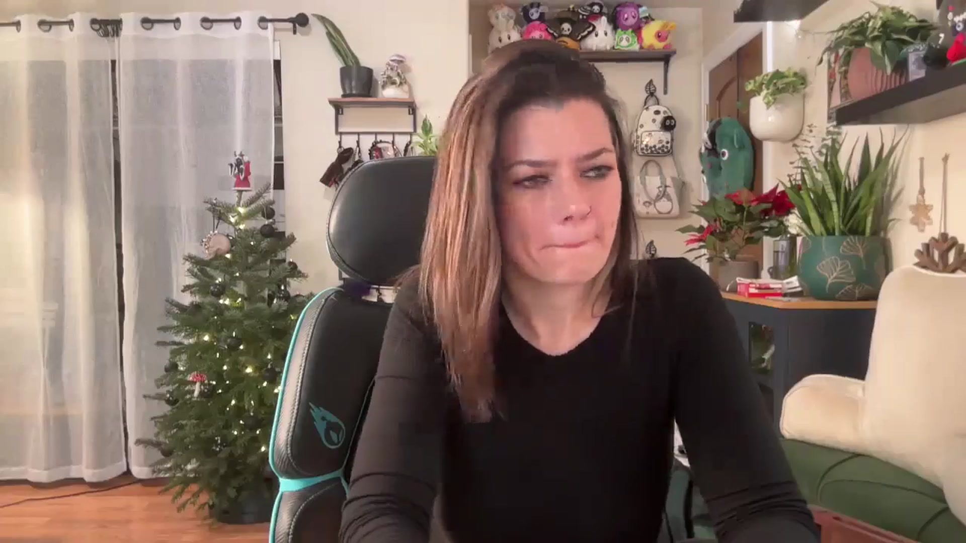 Gallery image thumbnail from LadyLena1's myfreecams stream on, 12/15/2024, 19:25 image 7 of 20