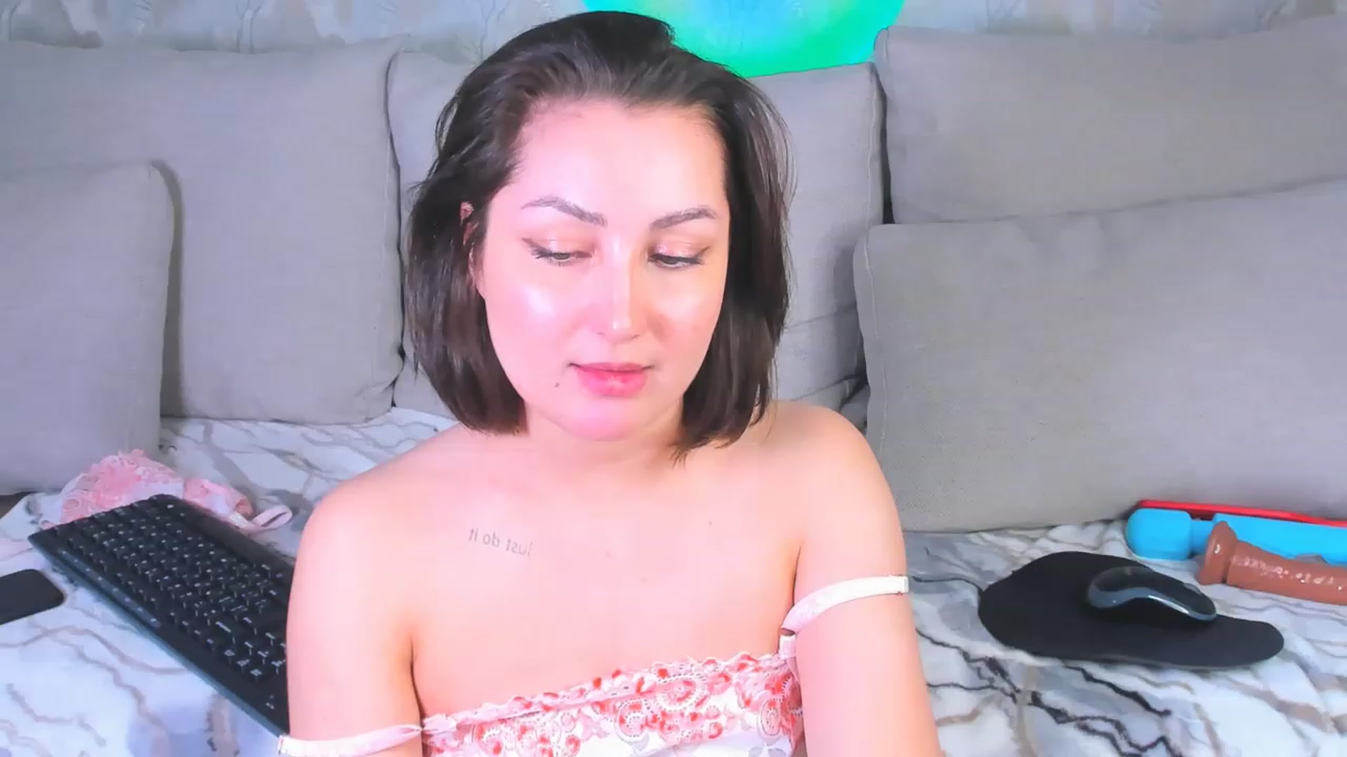 Gallery image thumbnail from LadyLexa's myfreecams stream on, 02/24/2023, 09:17 image 19 of 20