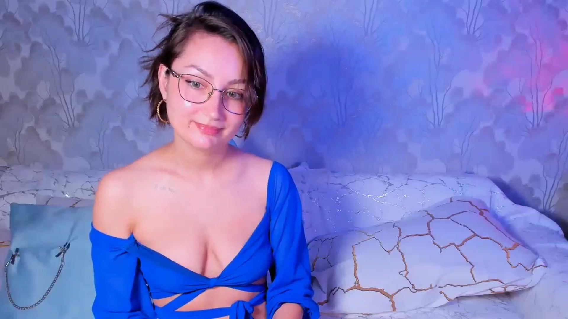 Gallery image thumbnail from LadyLexa's myfreecams stream on, 12/10/2024, 10:51 image 17 of 20