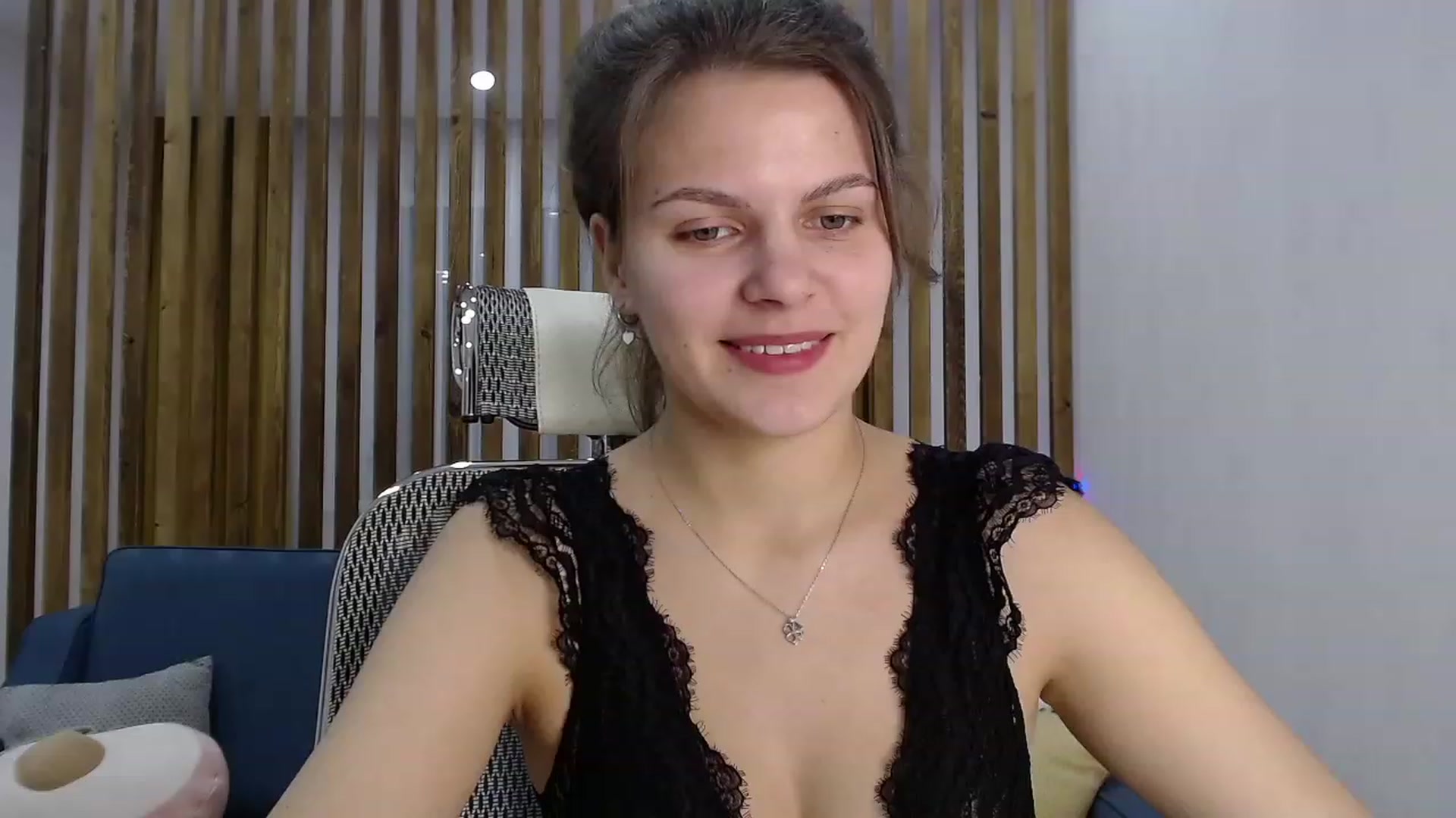 Gallery image thumbnail from LadyLika's myfreecams stream on, 11/27/2022, 11:40 image 11 of 20