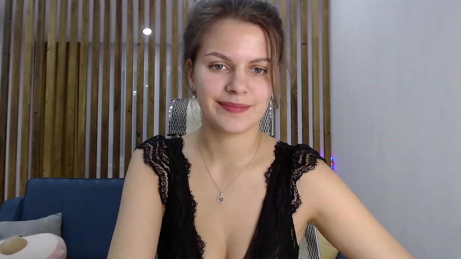 Gallery image thumbnail from LadyLika's myfreecams stream on, 11/27/2022, 11:40 image 2 of 20
