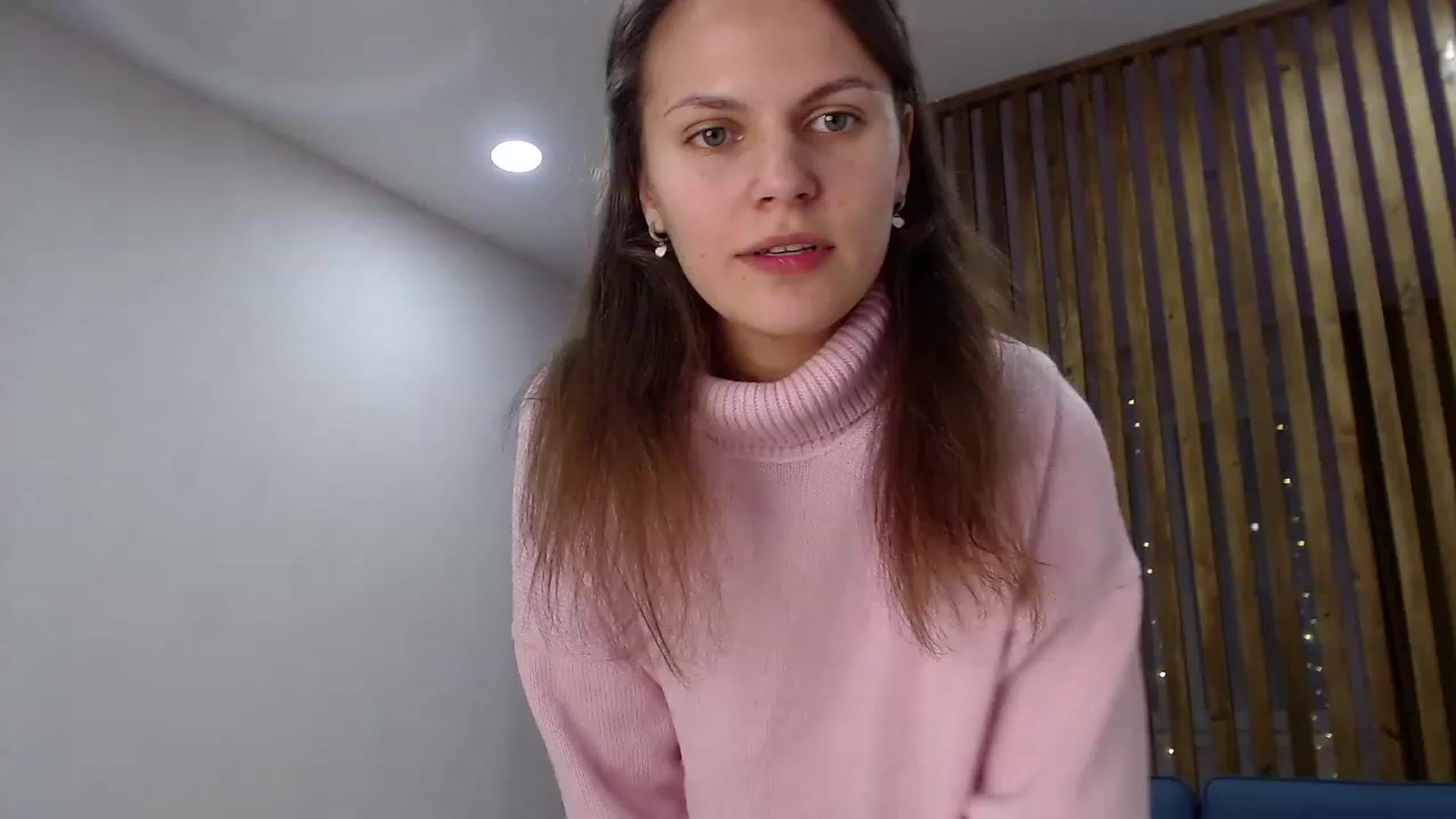 Gallery image thumbnail from LadyLika's myfreecams stream on, 12/20/2022, 16:04 image 16 of 20
