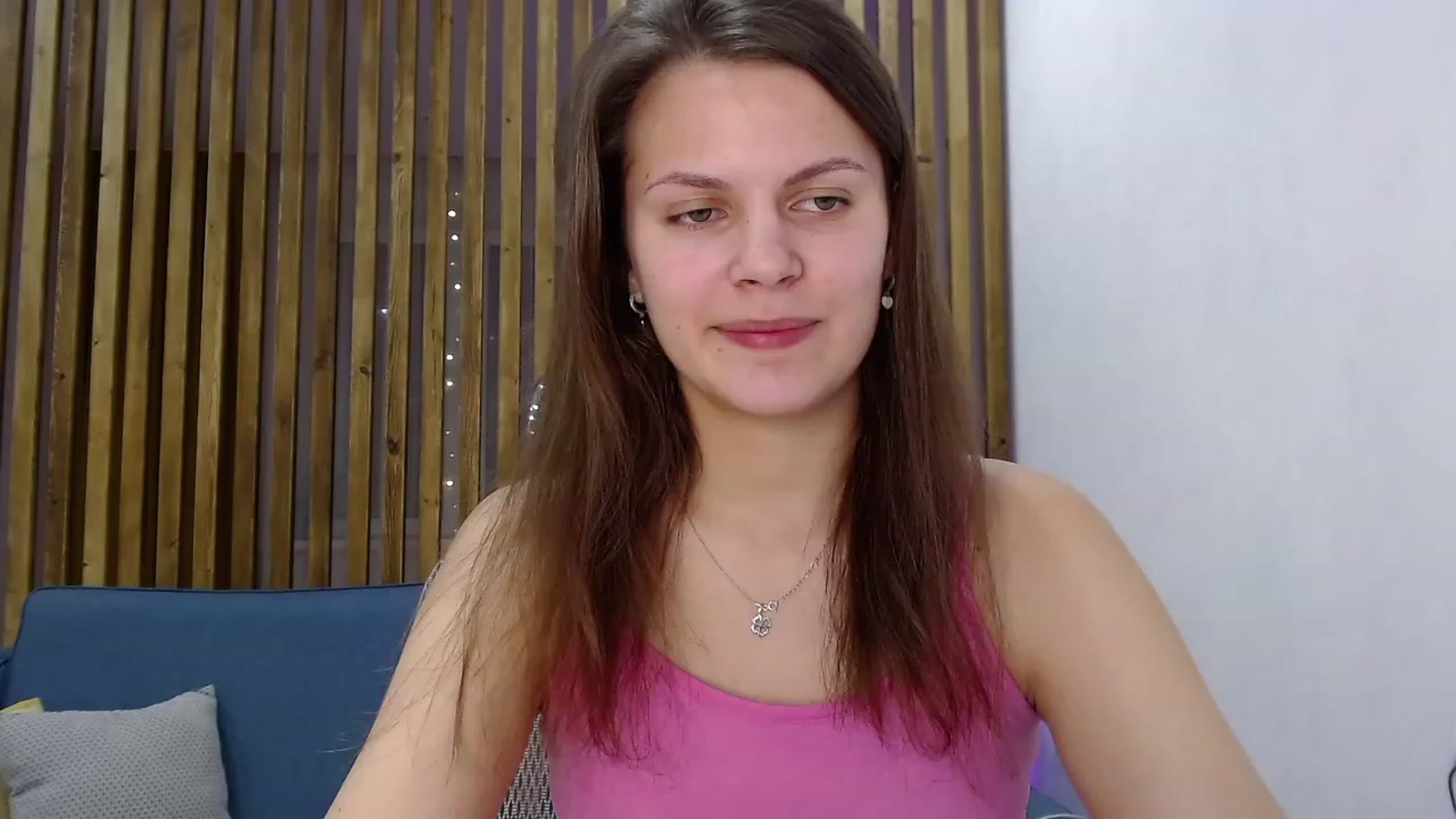 Gallery image thumbnail from LadyLika's myfreecams stream on, 12/20/2022, 16:04 image 7 of 20