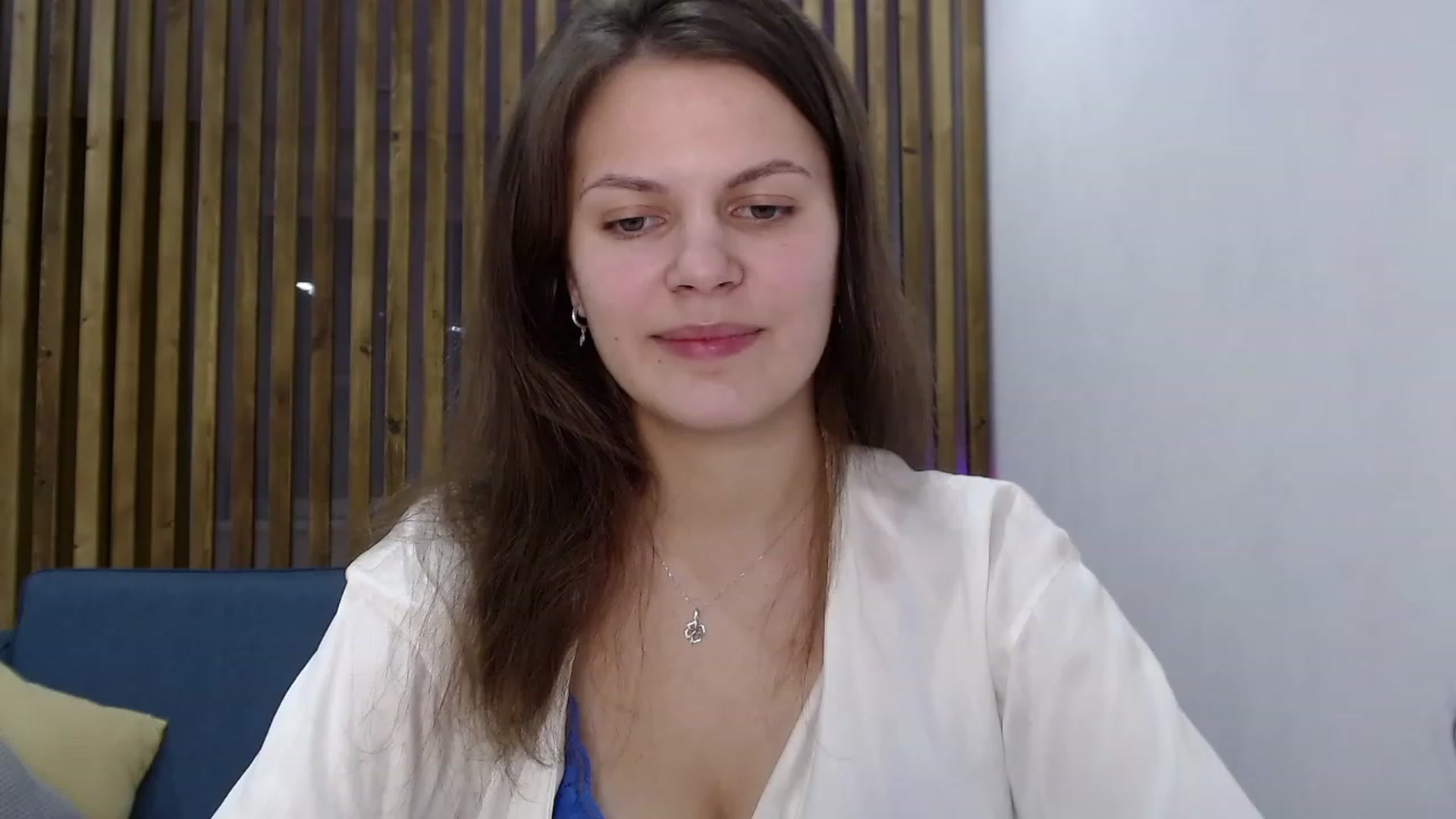 Gallery image thumbnail from LadyLika's myfreecams stream on, 12/24/2022, 13:11 image 9 of 20