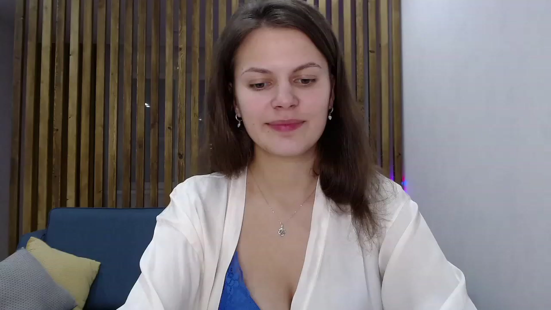 Gallery image thumbnail from LadyLika's myfreecams stream on, 12/24/2022, 13:11 image 18 of 20