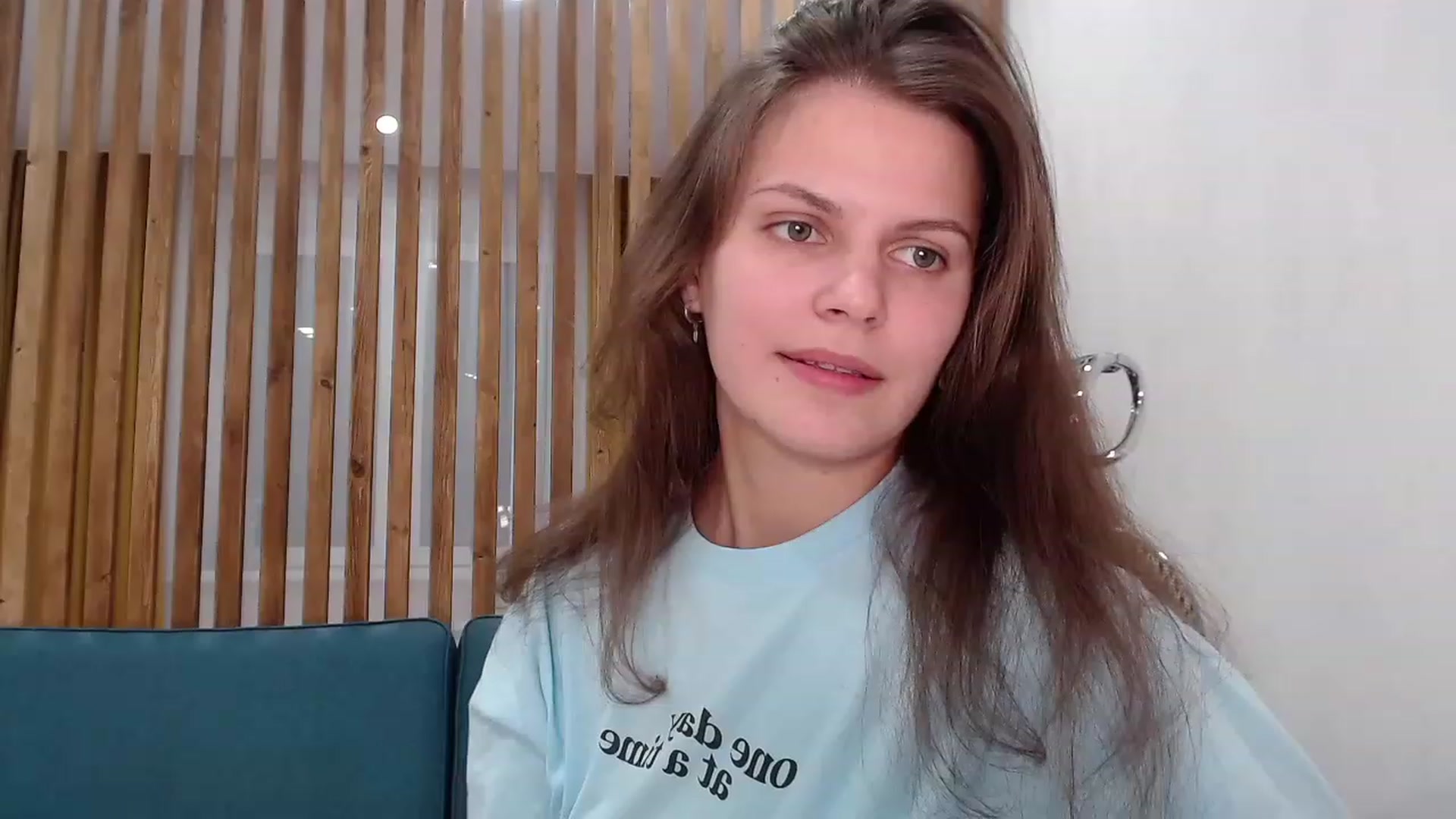 Gallery image thumbnail from LadyLika's myfreecams stream on, 02/05/2023, 13:58 image 12 of 20