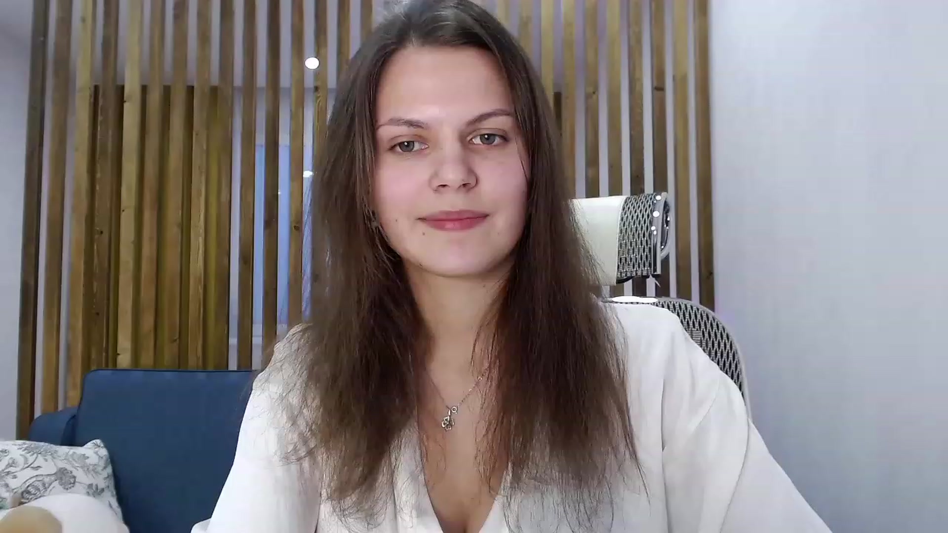 Gallery image thumbnail from LadyLika's myfreecams stream on, 02/07/2023, 11:01 image 10 of 20