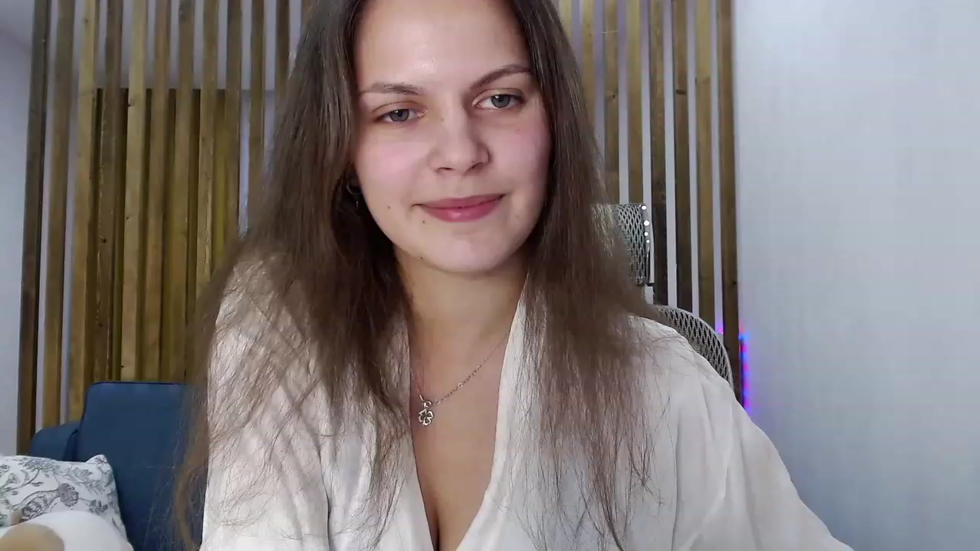 Gallery image thumbnail from LadyLika's myfreecams stream on, 02/07/2023, 11:01 image 15 of 20