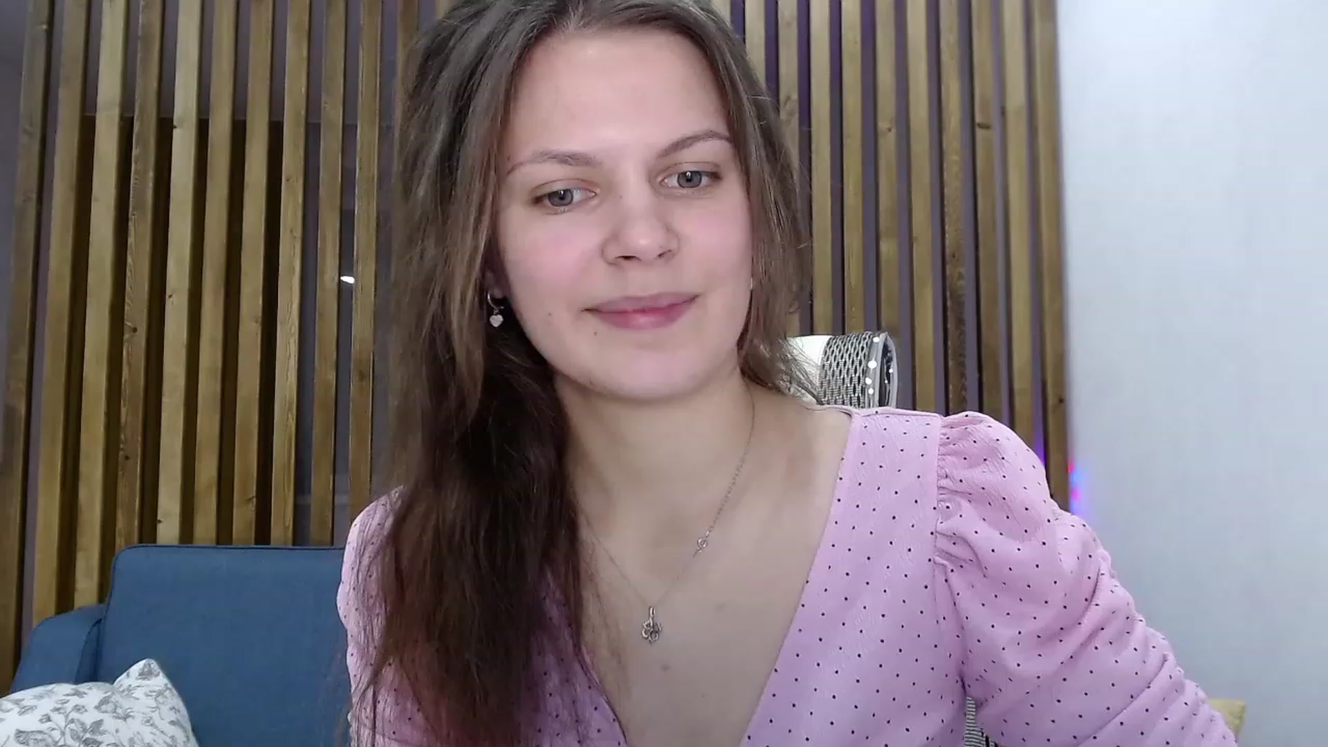 Gallery image thumbnail from LadyLika's myfreecams stream on, 03/02/2023, 14:42 image 14 of 20