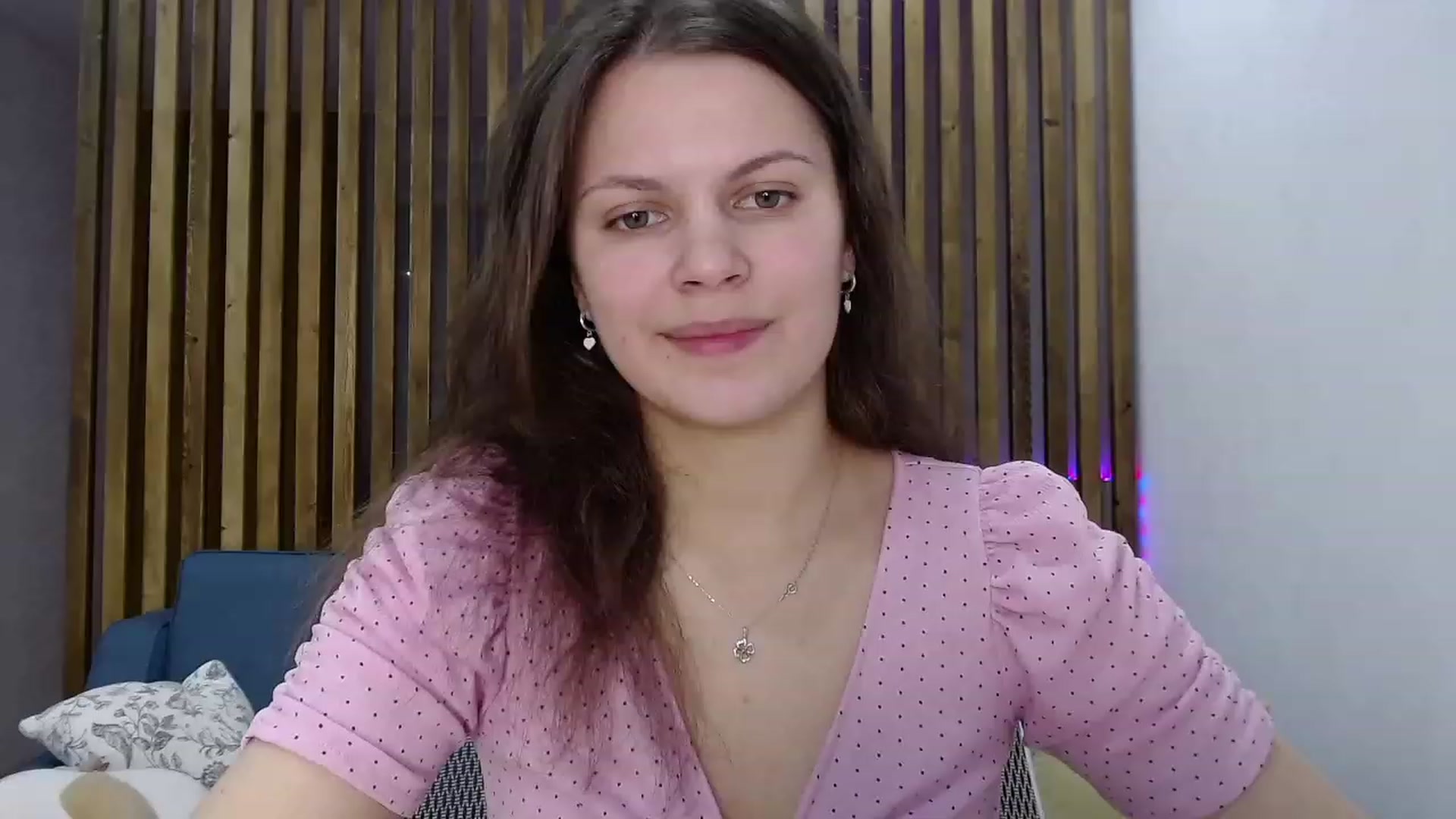 Gallery image thumbnail from LadyLika's myfreecams stream on, 03/02/2023, 14:42 image 2 of 20