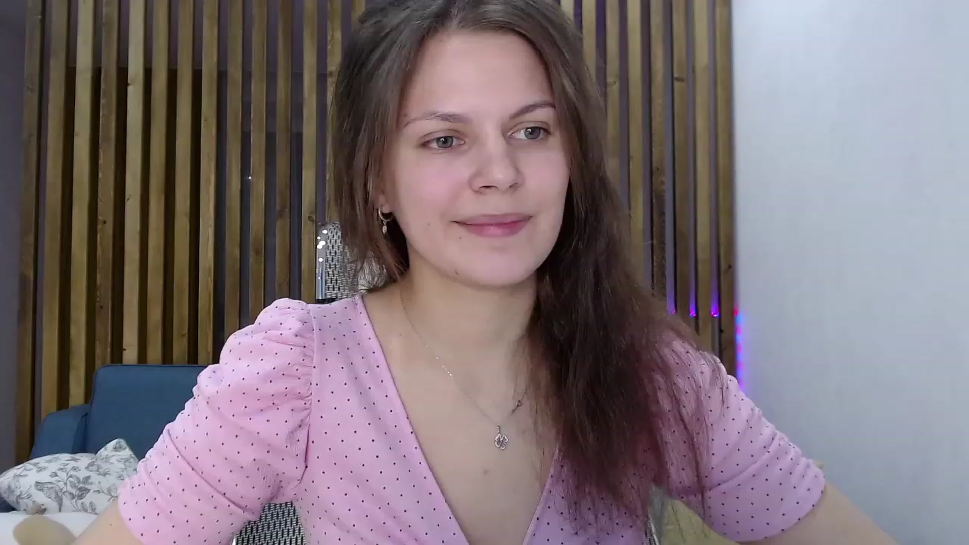 Gallery image thumbnail from LadyLika's myfreecams stream on, 03/02/2023, 14:42 image 5 of 20