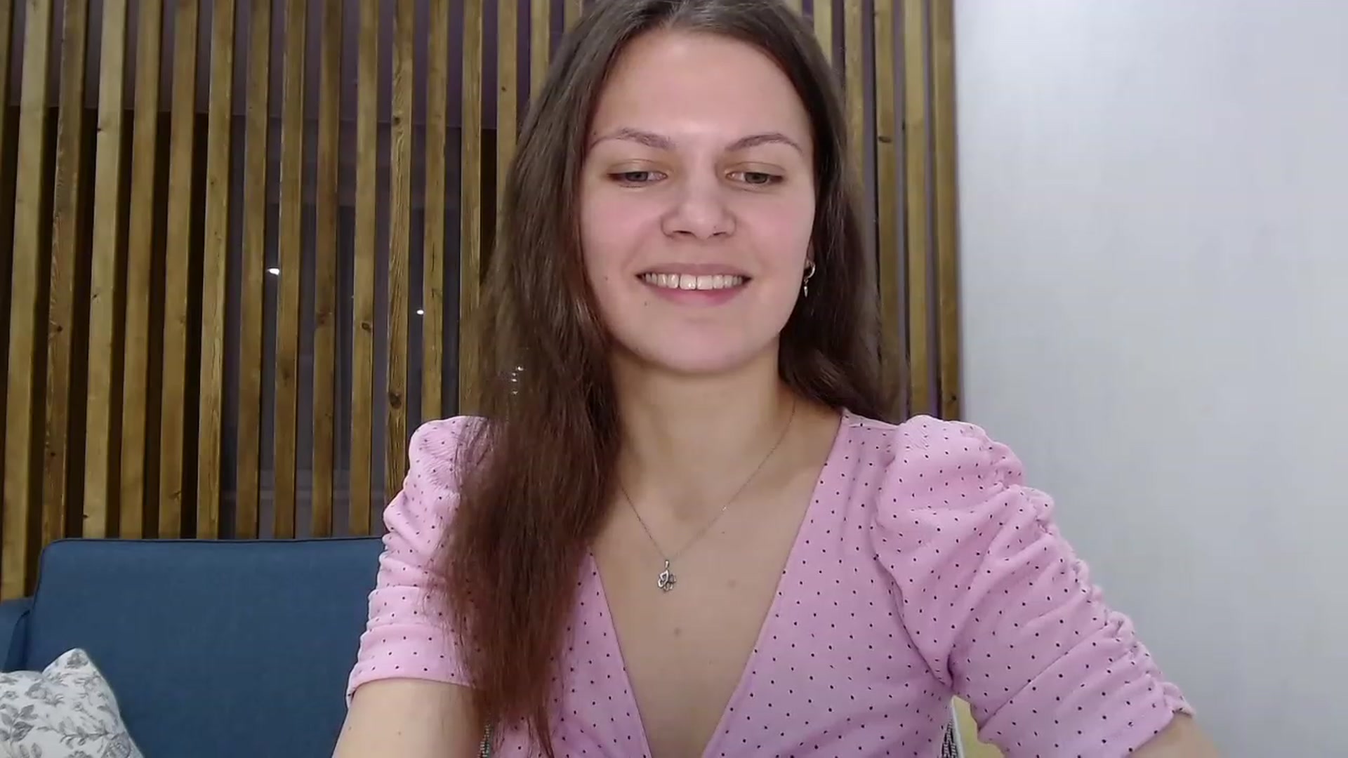Gallery image thumbnail from LadyLika's myfreecams stream on, 03/02/2023, 15:36 image 13 of 20
