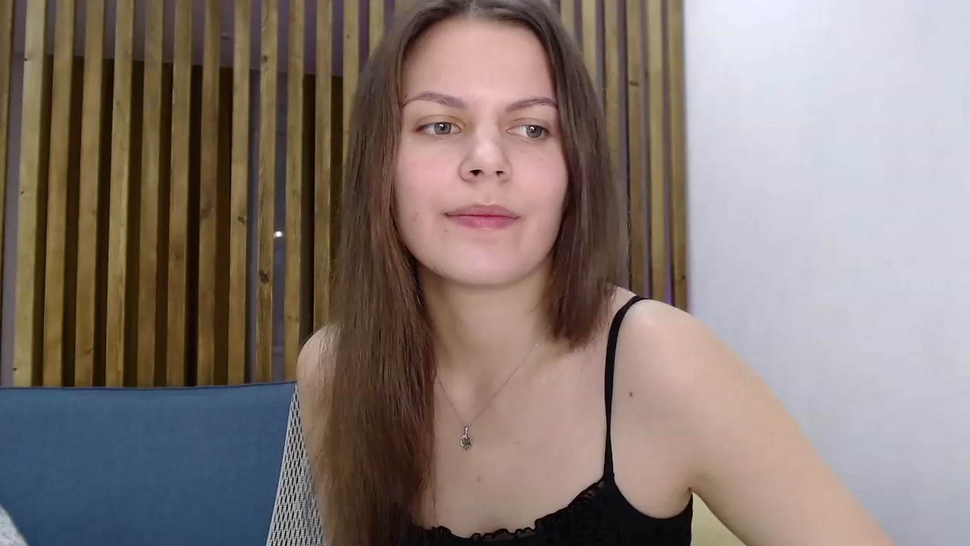 Gallery image thumbnail from LadyLika's myfreecams stream on, 03/03/2023, 17:51 image 14 of 20