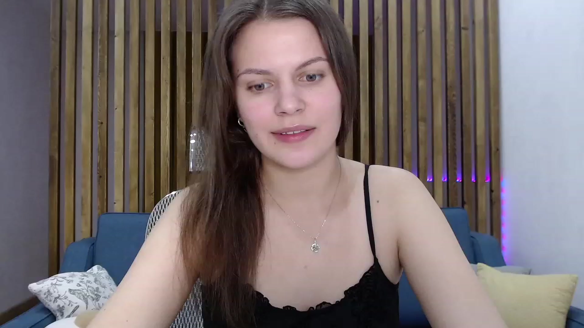 Gallery image thumbnail from LadyLika's myfreecams stream on, 03/03/2023, 17:51 image 4 of 20