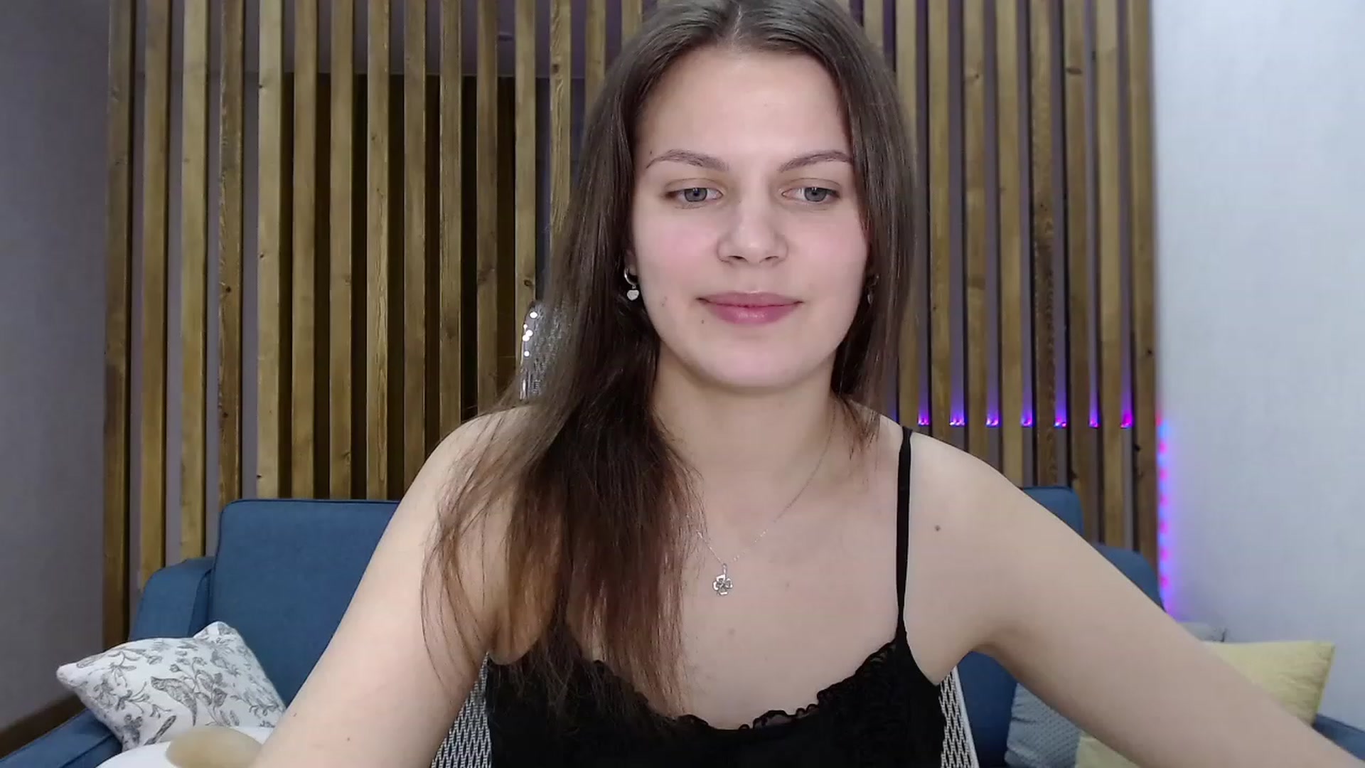 Gallery image thumbnail from LadyLika's myfreecams stream on, 03/03/2023, 17:51 image 6 of 20