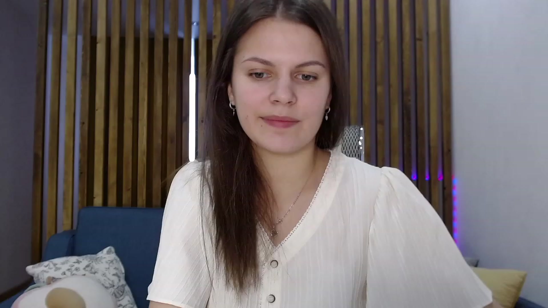 Gallery image thumbnail from LadyLika's myfreecams stream on, 03/04/2023, 08:51 image 6 of 20
